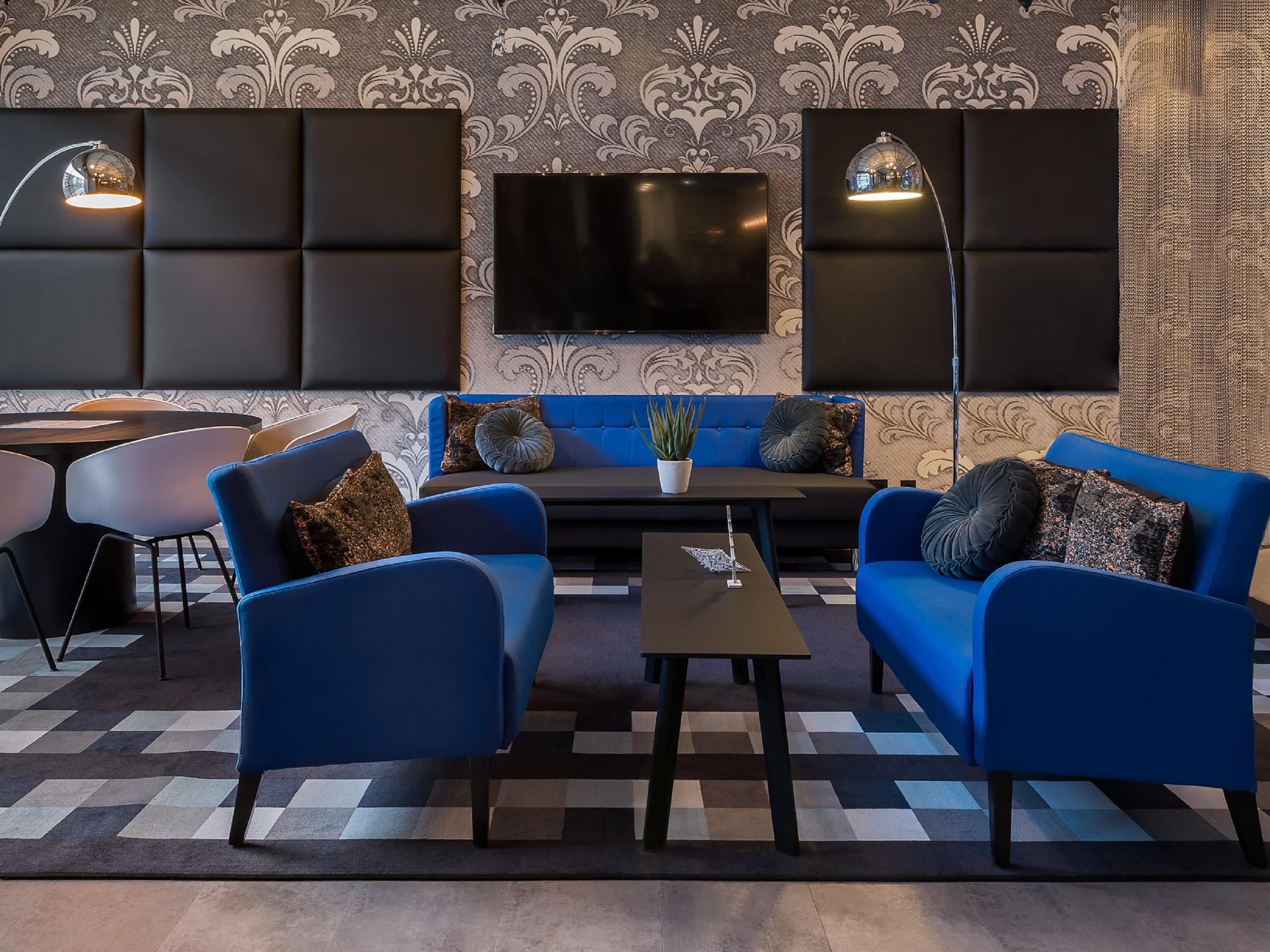  Holiday Inn – the niu, Square Mannheim Hotel Lobby