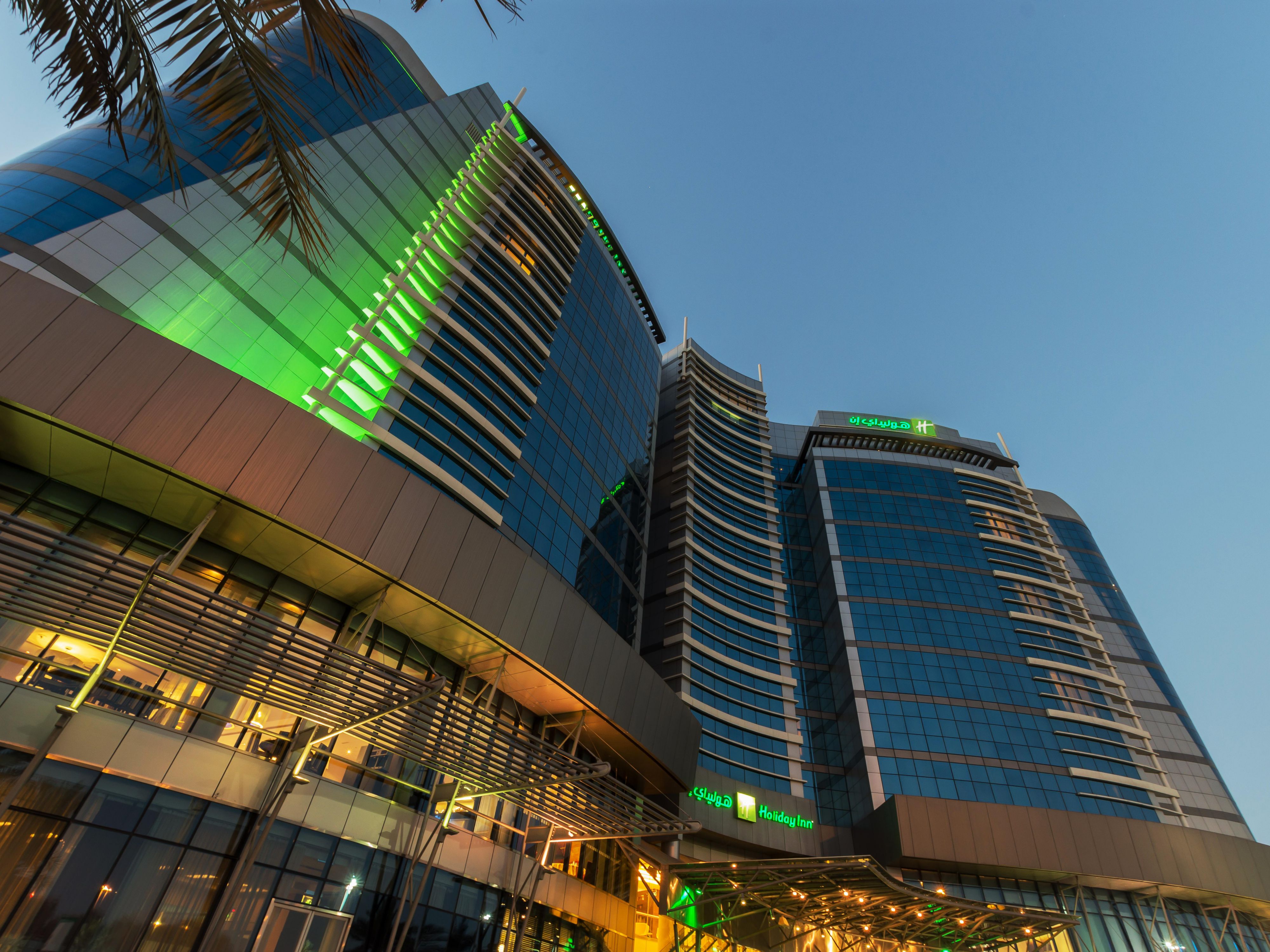 The Holiday Inn® Abu Dhabi Times magazine is your personal concierge and the essential guide to making the most of your stay at the hotel. Plan your perfect adventure with the help of our newsletter!
