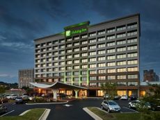 Holiday Inn Alexandria - Carlyle in Alexandria, Virginia