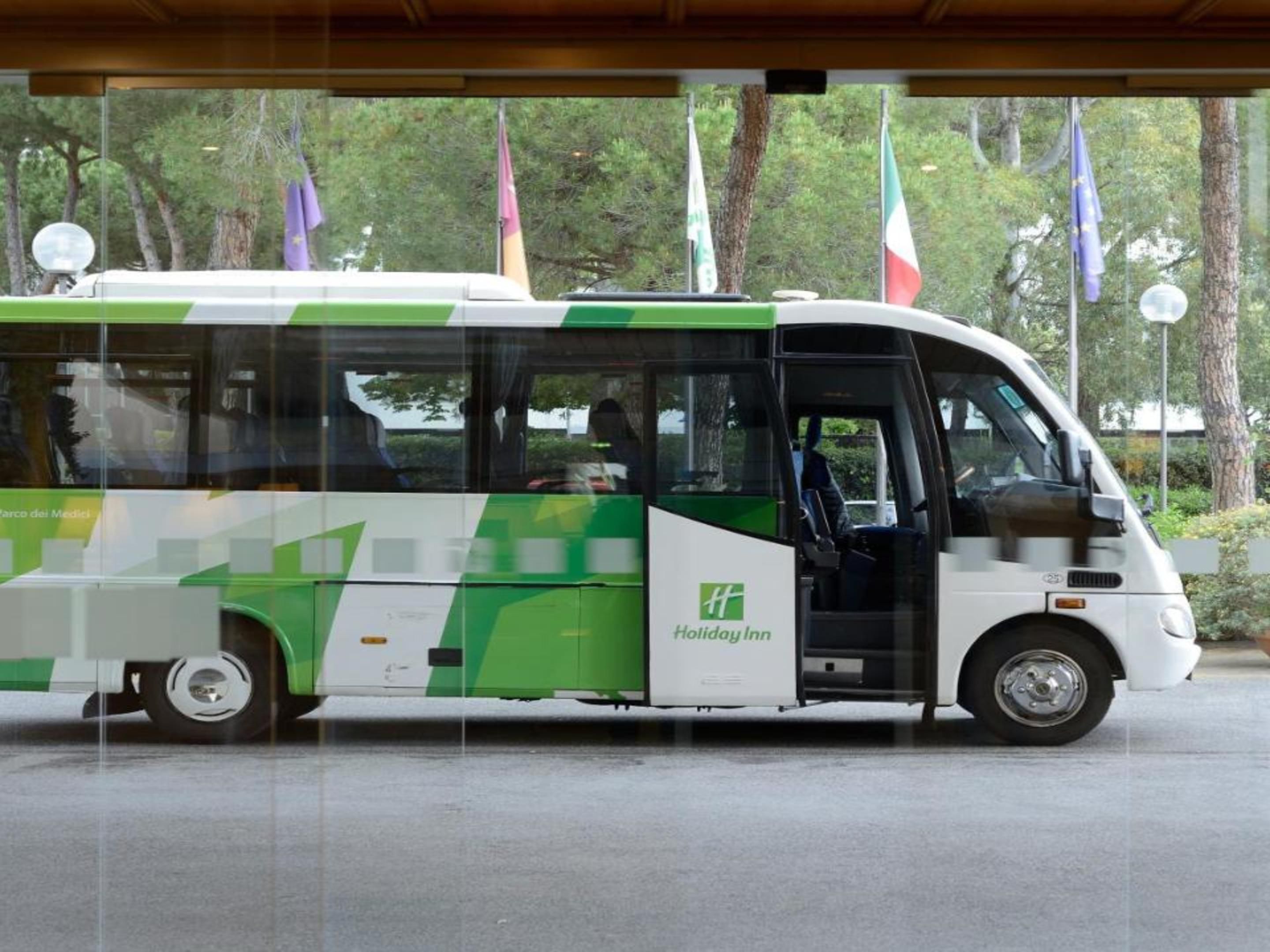 Travel with Holiday Inn Almaty. Comfortable transfer from the hotel for you and your loved ones!
