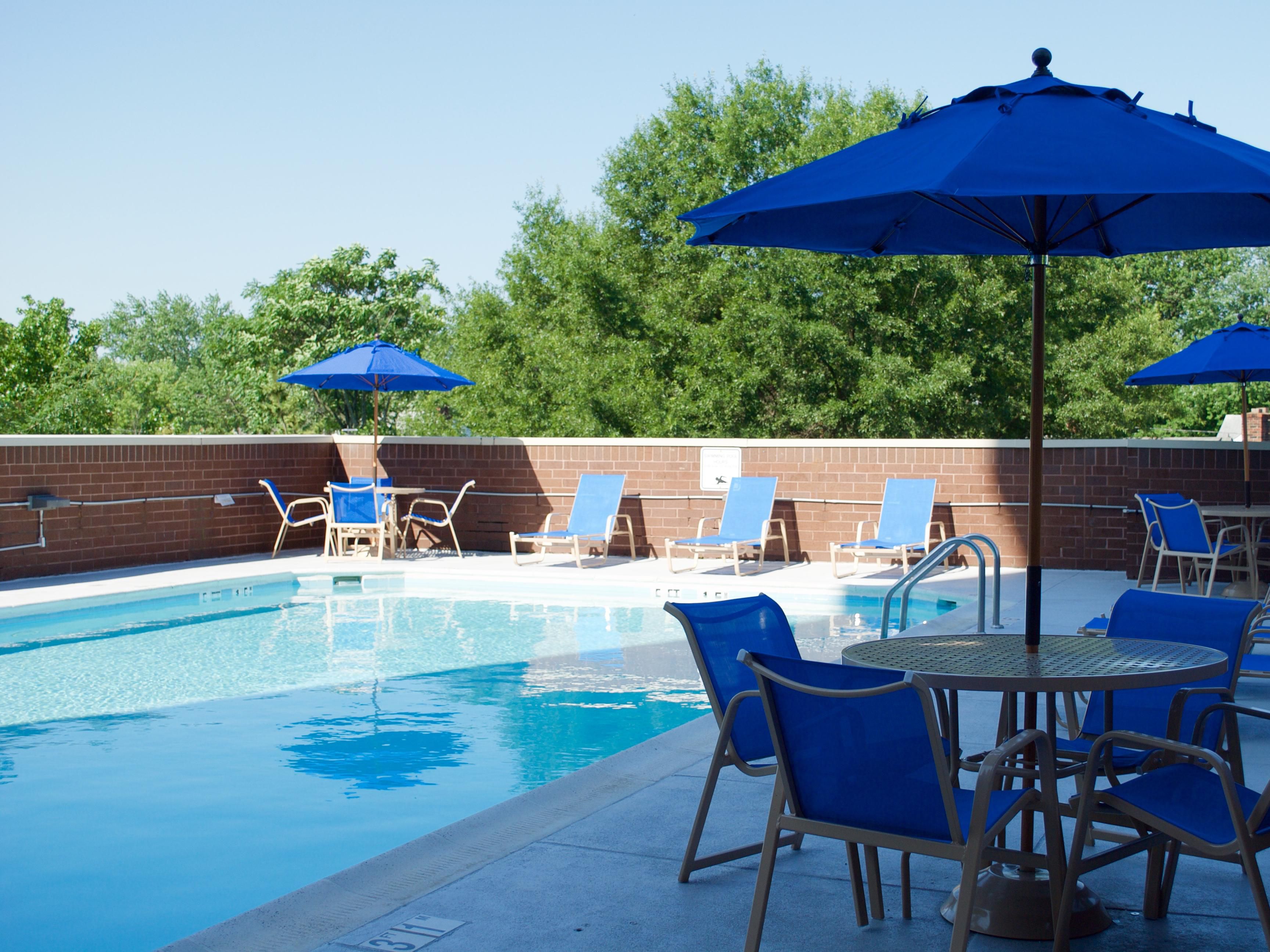 Dive into relaxation at our seasonal outdoor pool, perfect for cooling off on warm days. Enjoy a refreshing swim, unwind on the sun deck, and take in the beautiful surroundings. Open during the warmer months, our pool area offers lounge chairs, umbrellas, and towels for your convenience. Whether you're swimming or sunbathing, it's the perfect spot.