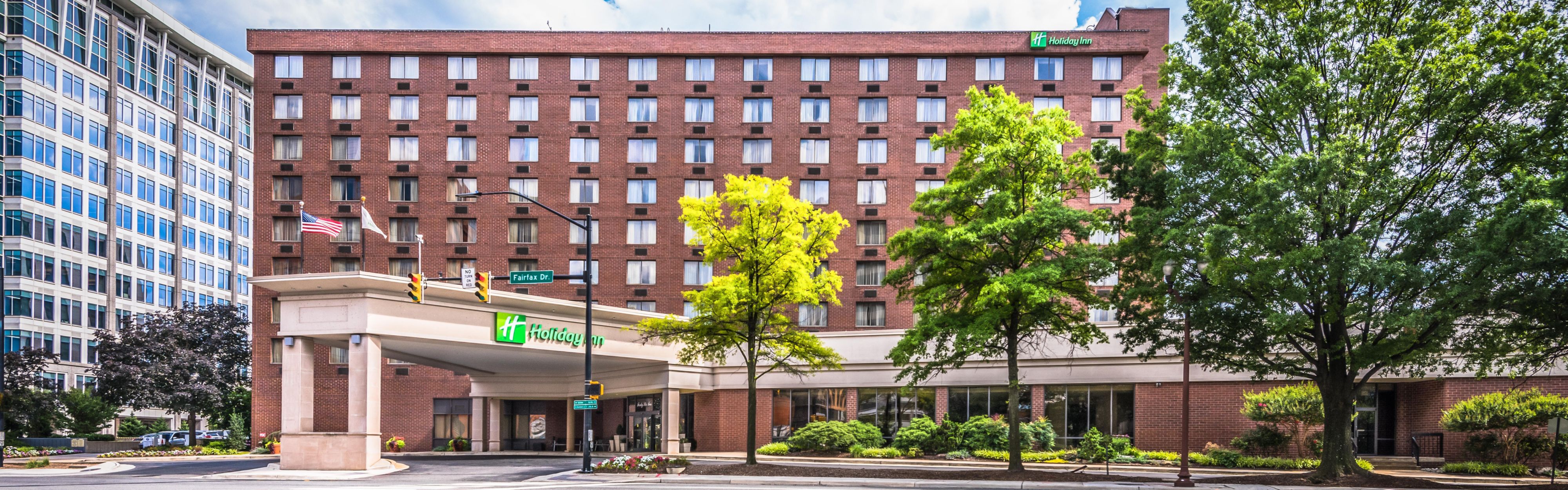 Hotels near Ballston Metro Holiday Inn Arlington At Ballston