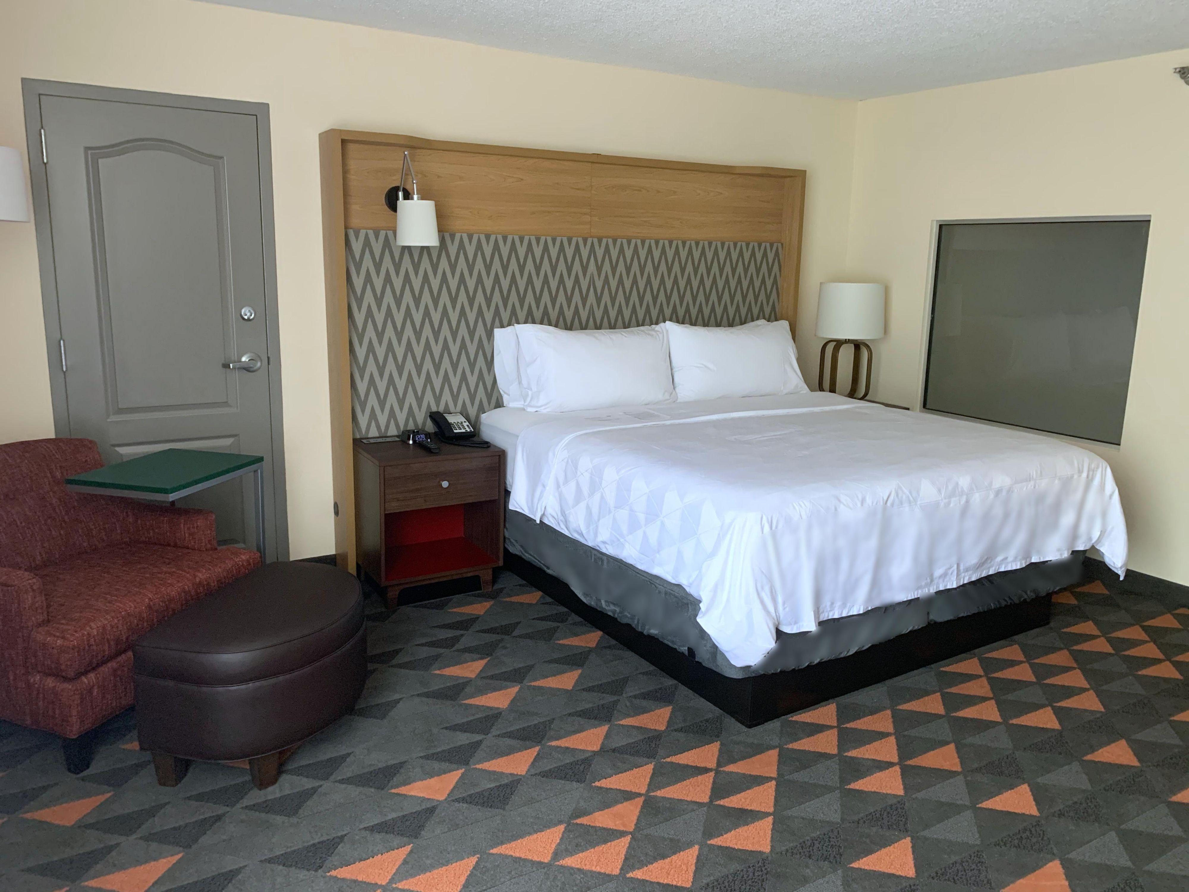 Don't leave them at home! Contact the hotel directly to reserve a pet room and be sure they visit the front desk for treats.

There is a $25 per day, per pet fee; no weight restrictions.