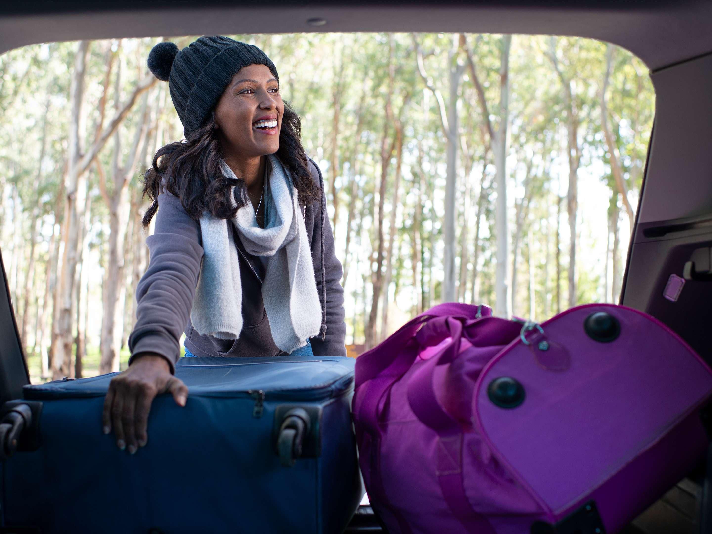 Park, stay & go at Holiday Inn Ashford Central! Get a great night's sleep in one of our luxurious rooms before setting off on your travels. 
Plus, with the hotel just a 5 minute taxi ride from Ashford International Station, you can't get a more convenient location. 