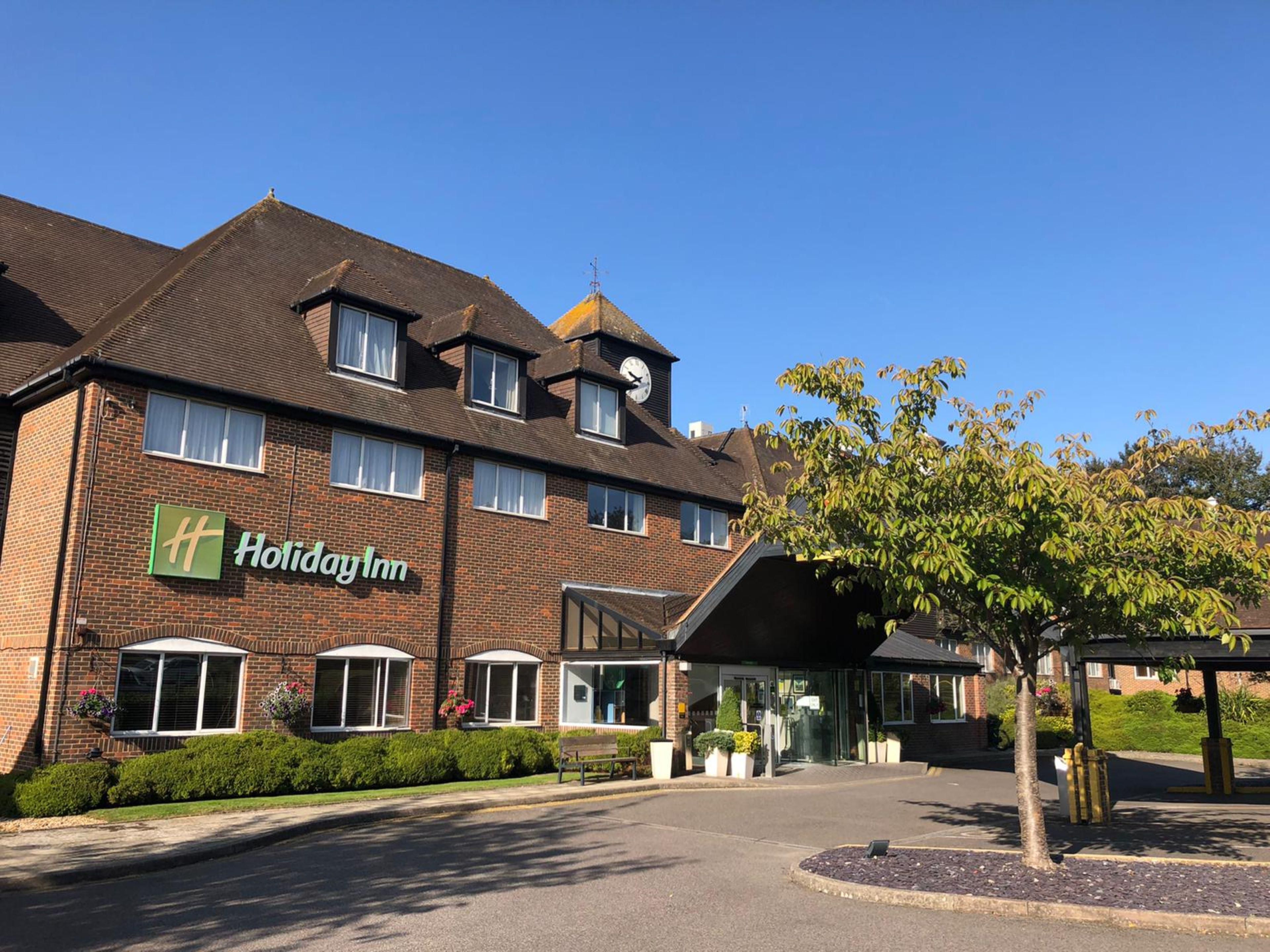Hotel Exterior, Entrance