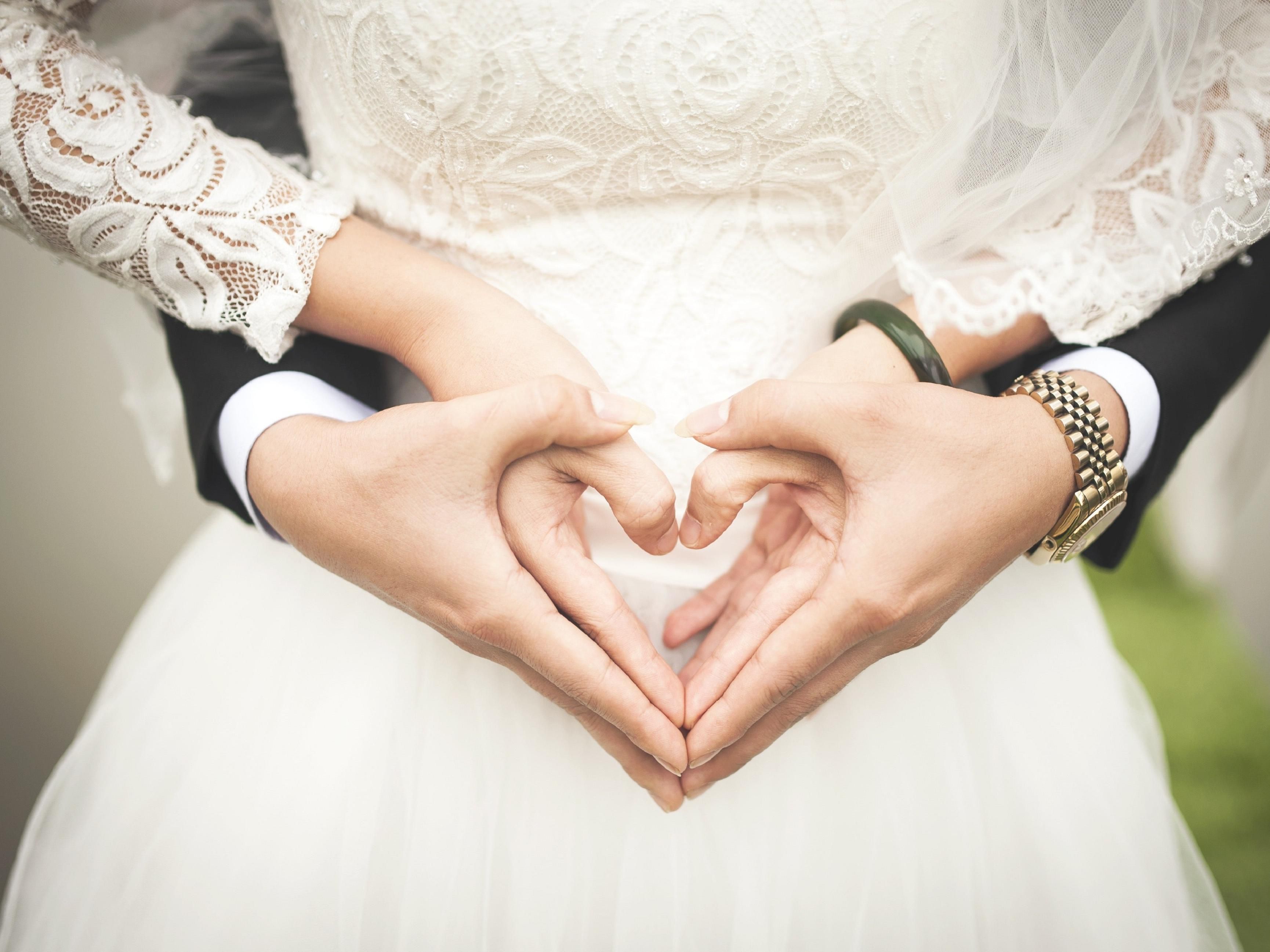 Recently Engaged?  There is no need to stress about your special day.  We've got you covered!  We offer modern packages with customized options for every budget. Book now at the Holiday Inn Auburn CA.  Our Sales Team is ready to serve!