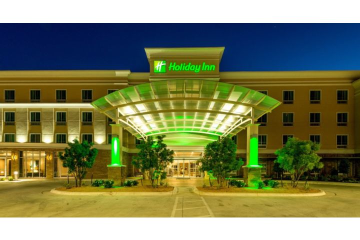 Holiday Inn Austin Airport
