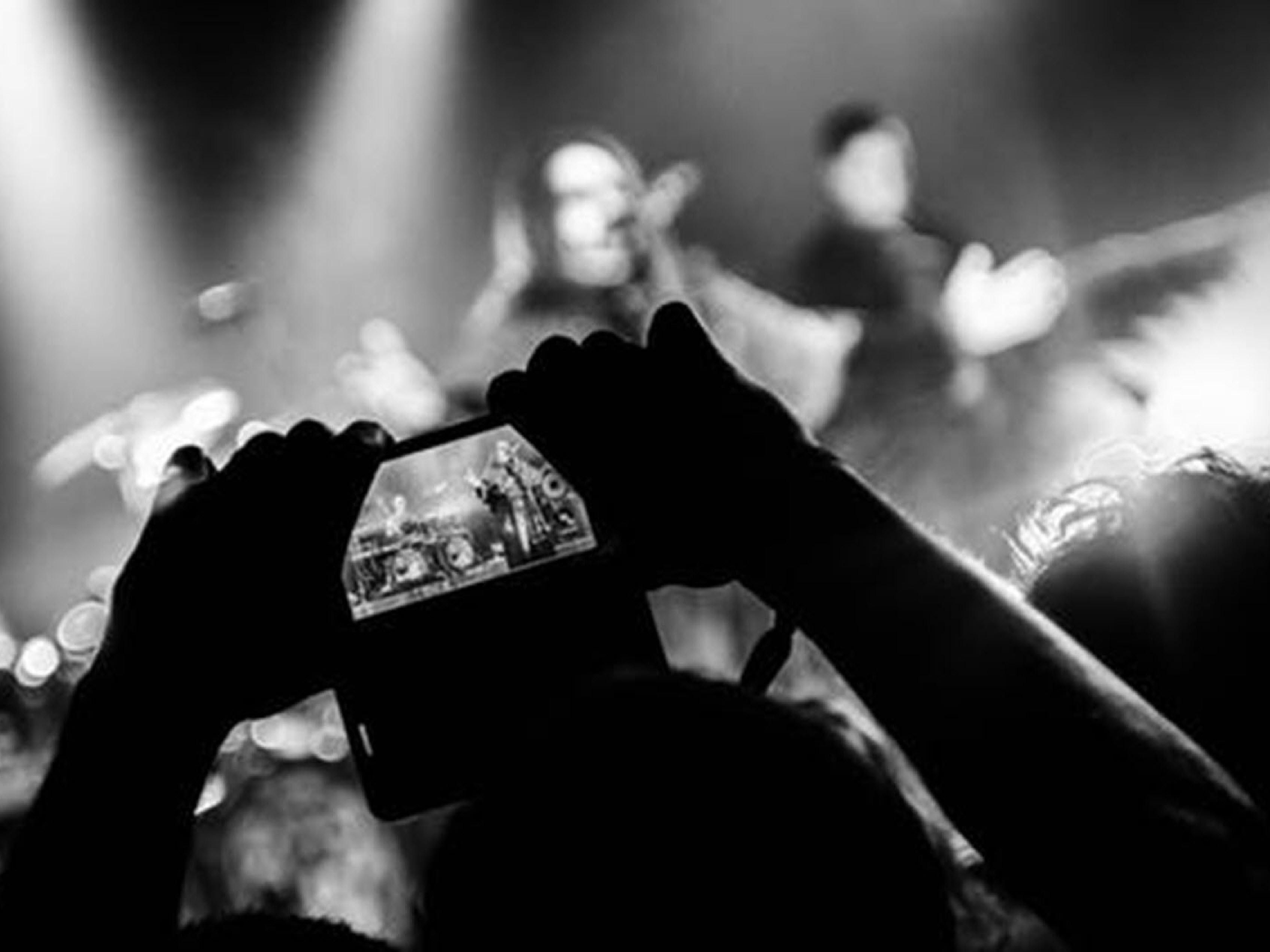 Take it light. Black and White photo Music Bands in photo Studio