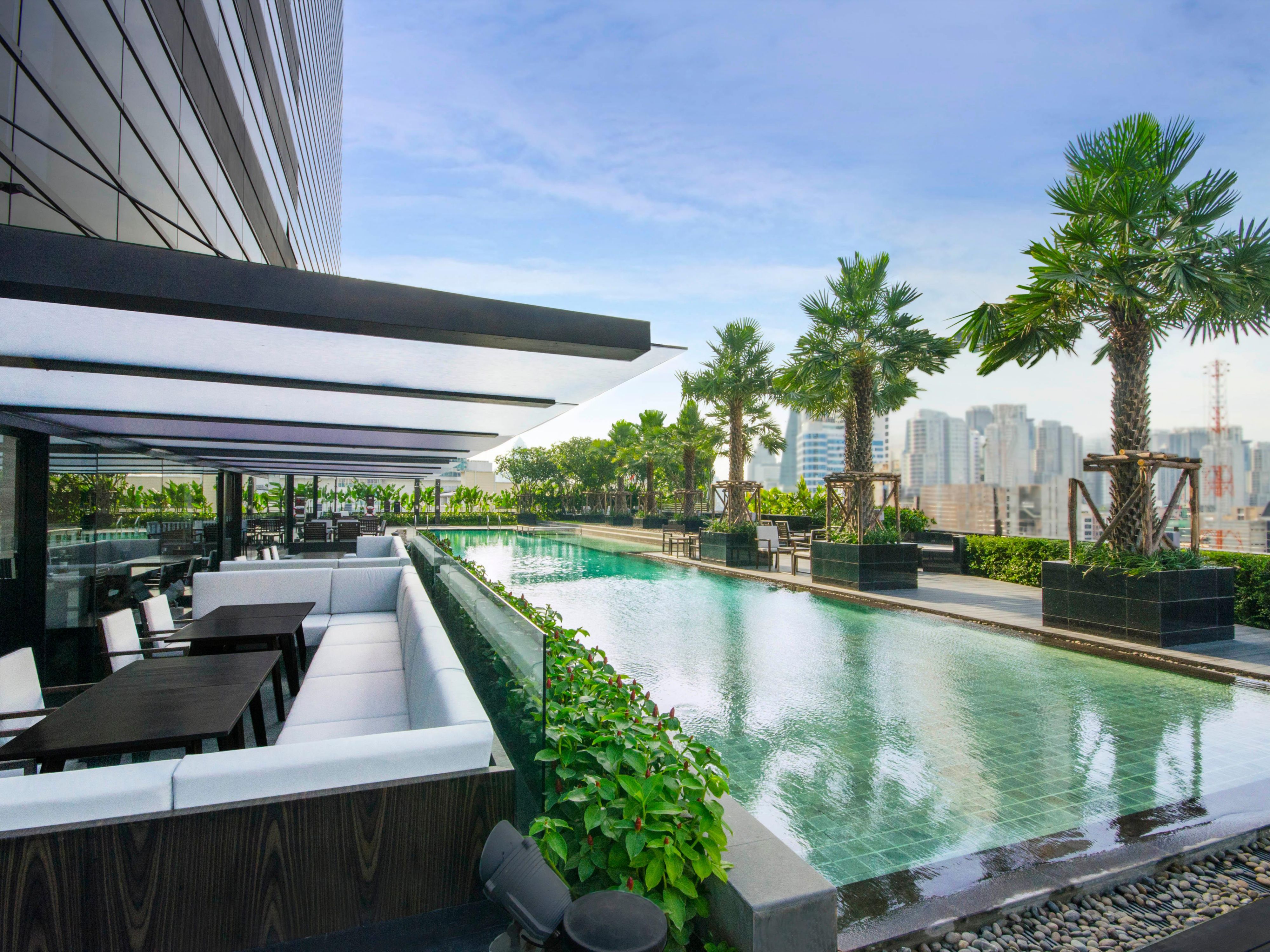 Located on the 8th floor, our expansive outdoor pool offers a refreshing experience far from Bangkok’s hustle and bustle. Catch some chill time and take in some rays of sun on lounger, cool off with a dip, or enjoy a drink or a light snack. The joy of fun and relaxation for all the family, a great place to spend Bangkok afternoon.
