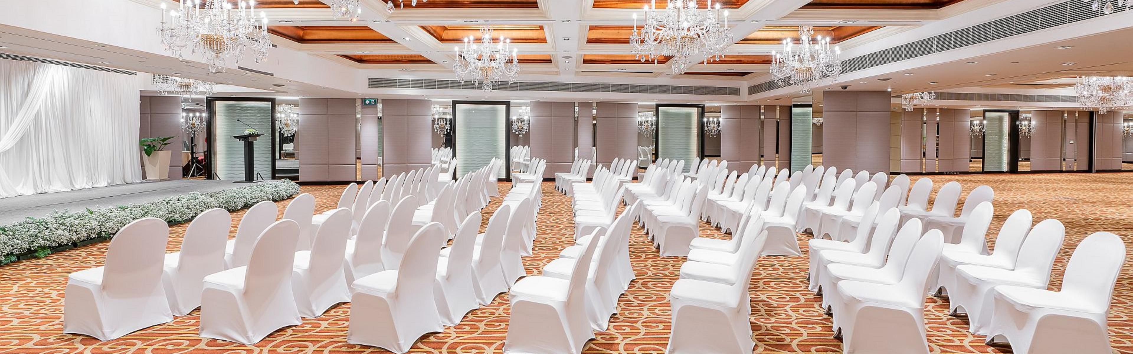 Holiday Inn Bangkok Silom Hotel Groups Meeting Rooms Available