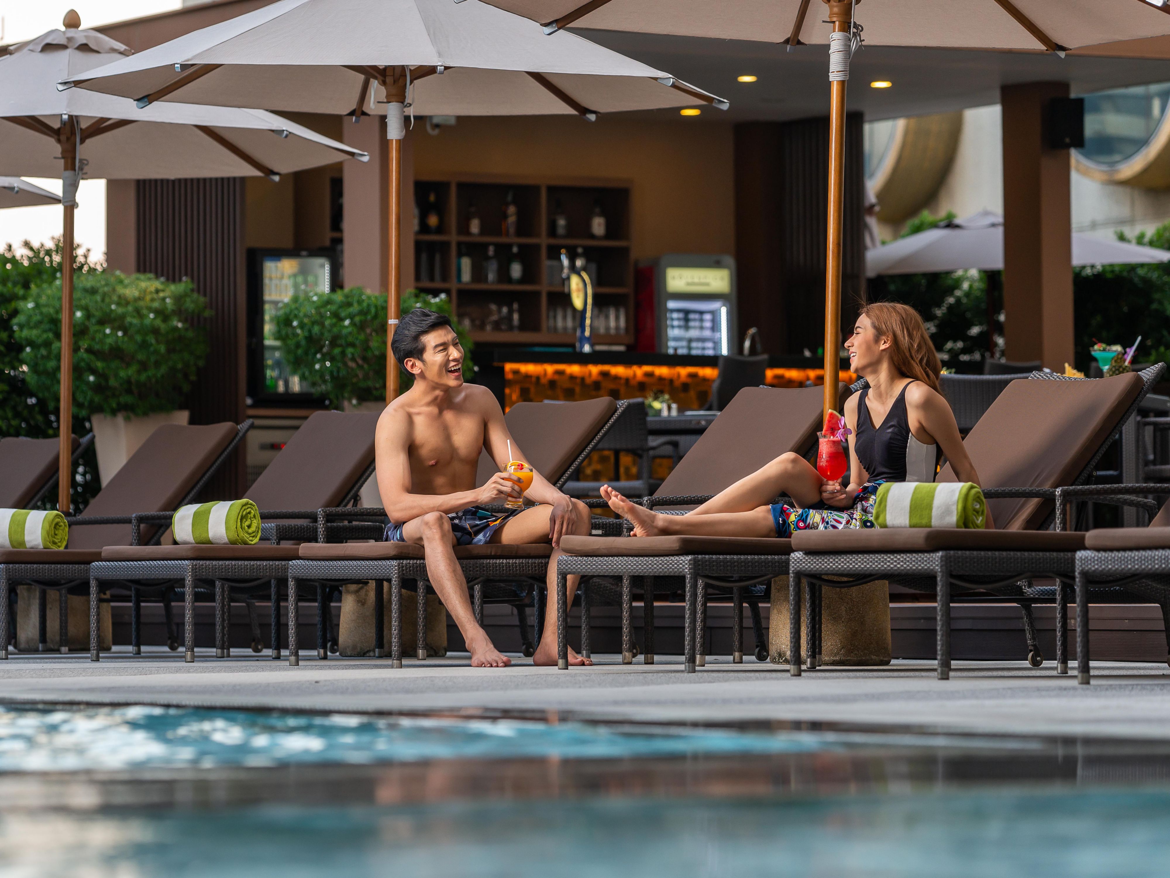 Our 20-metre swimming pool and sunbathing terrace on the sixth floor is a great spot to unwind after a long day. Take in mesmerizing views of the city skyline while you indulge in a refreshing dip, day or night.