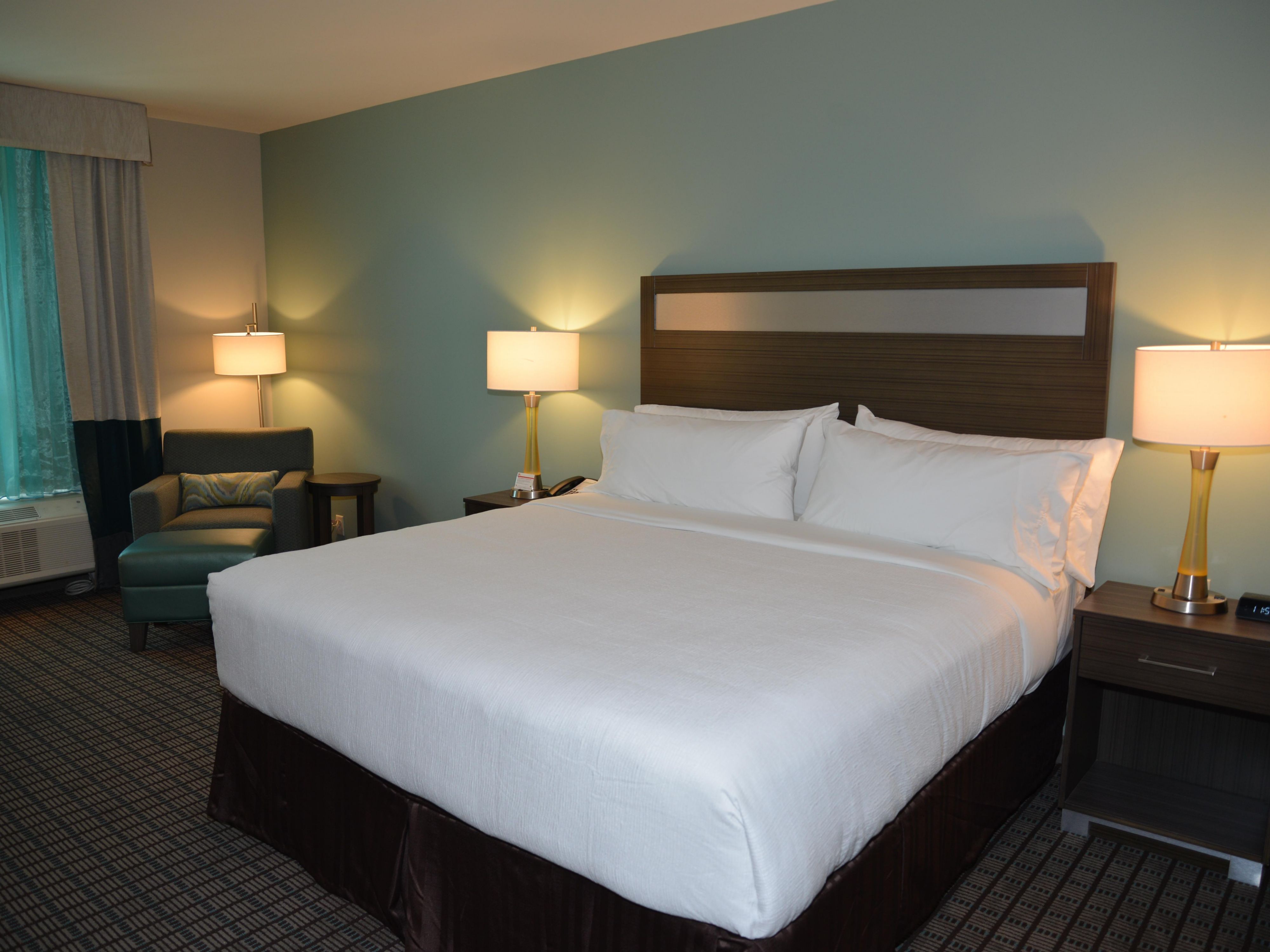 Family Friendly Hotels in Beaumont TX Holiday Inn Beaumont East