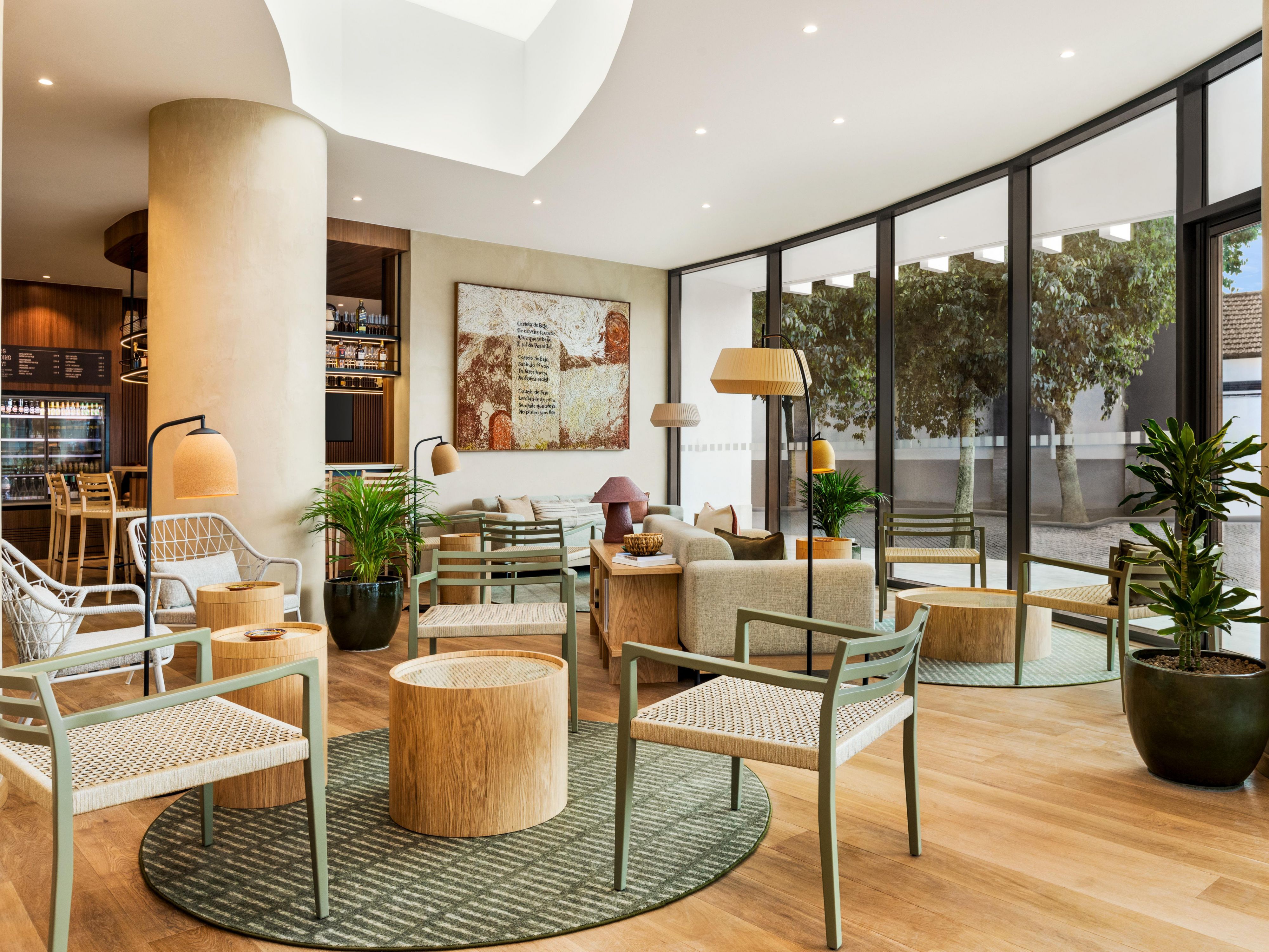 Discover a modern blend of comfort and convenience with thoughtfully designed amenities at your fingertips. Stay active in our fully equipped Fitness Centre, soak in scenic views with a cocktail at our rooftop infinity pool and bar, and enjoy the ease of secure on-site parking, EV charging stations, and free Wi-Fi.