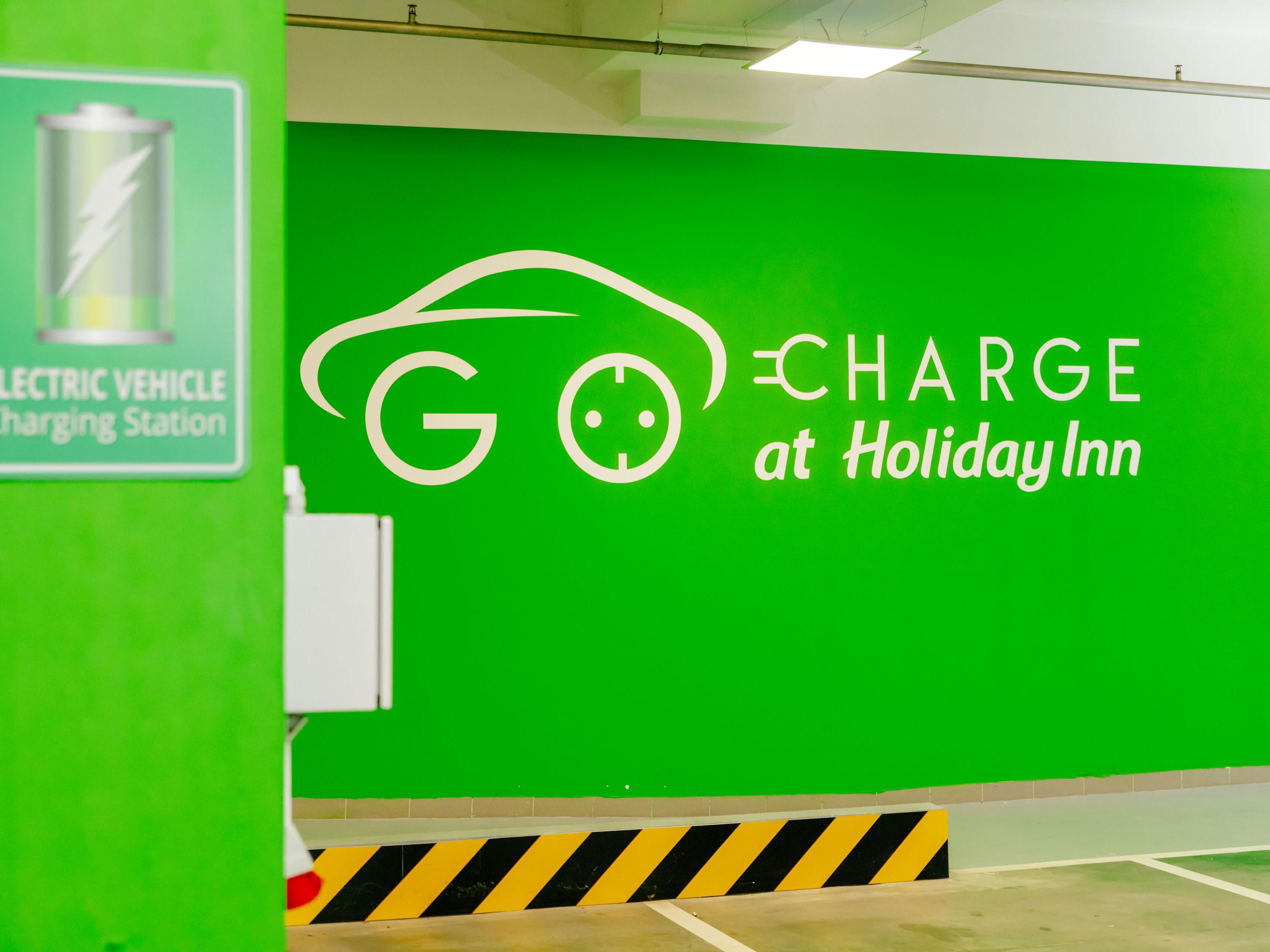 Charge your electric vehicle at Holiday Inn Belgrade! We think about the future and care about the nature. 