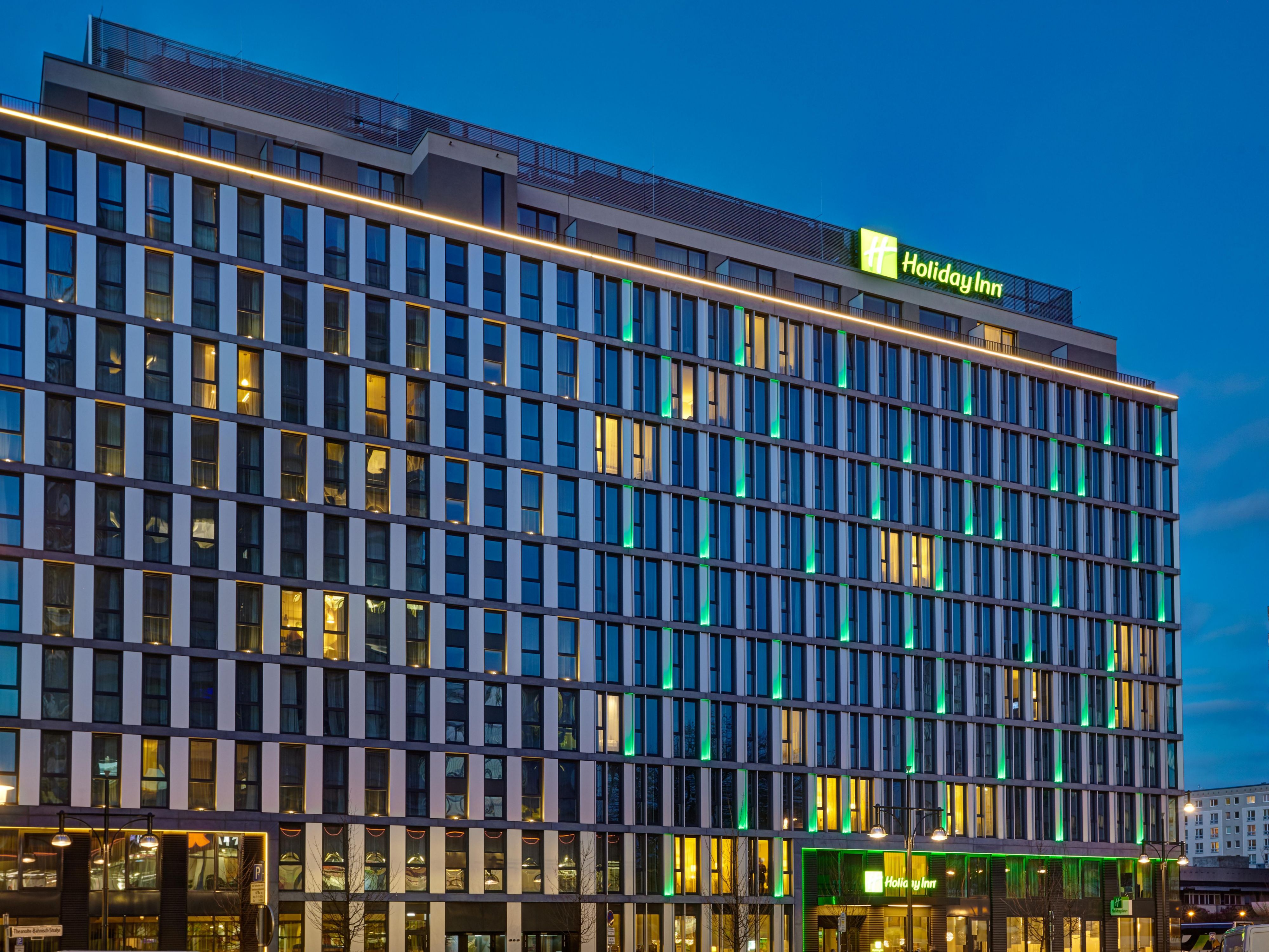 Berlin Hotels Top 16 Hotels In Berlin Germany By Ihg Price From Eur 69 12