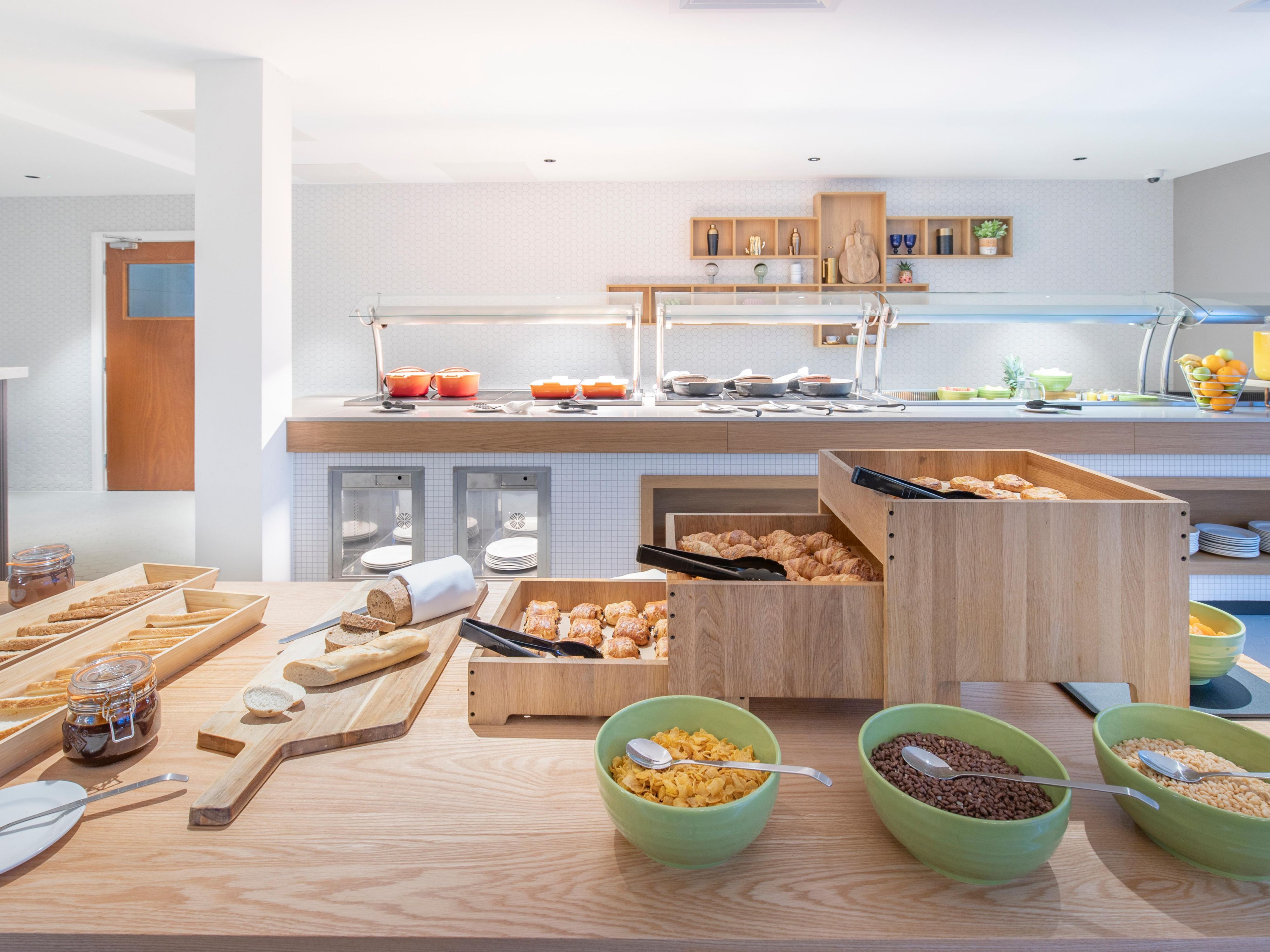 We offer a continental breakfast from 4am and a full buffet breakfast from 6am. Why not refuel before you head off on your holiday.