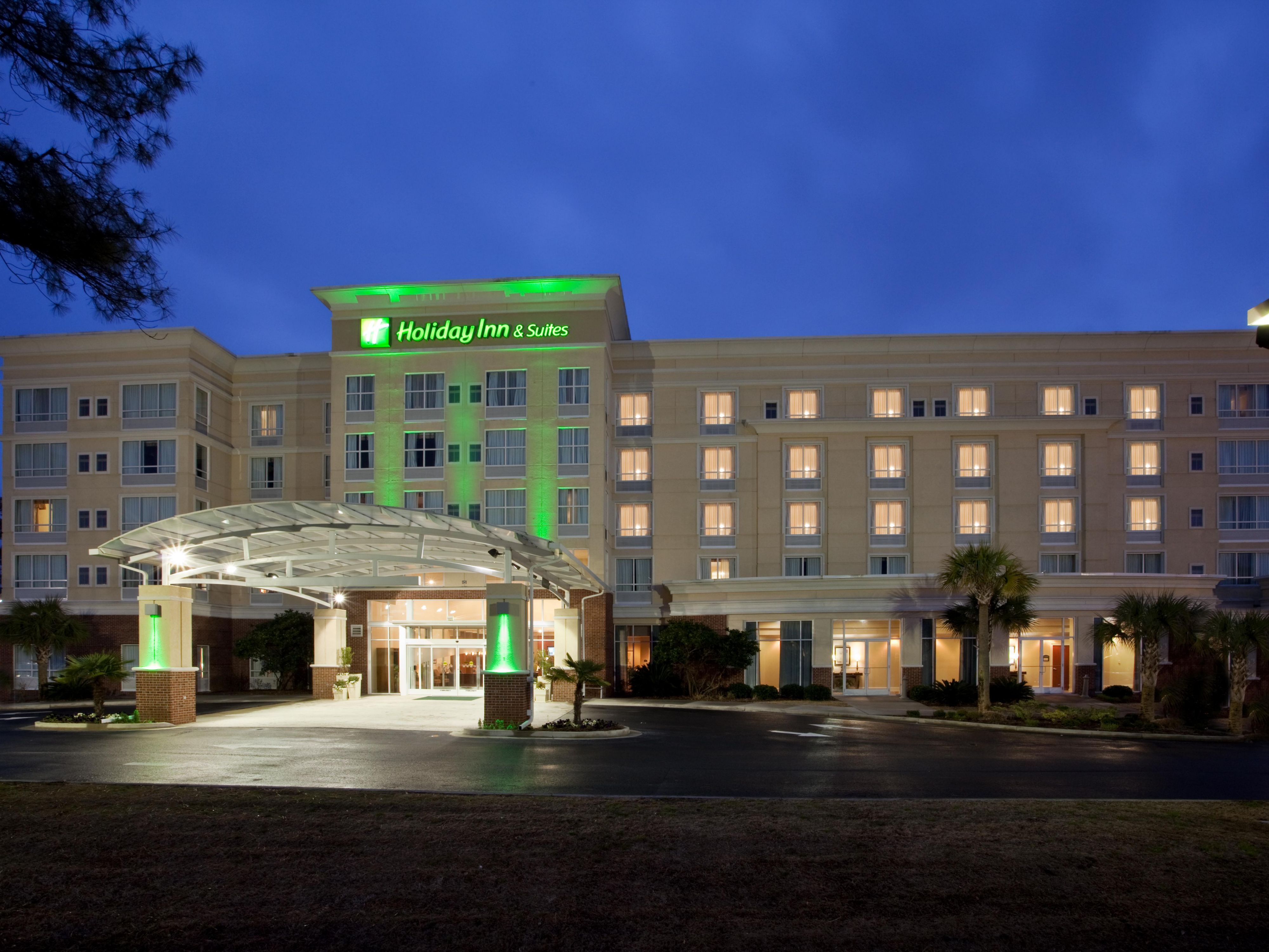 Holiday Inn Brunswick I-95 (Exit 38) Hotel by IHG