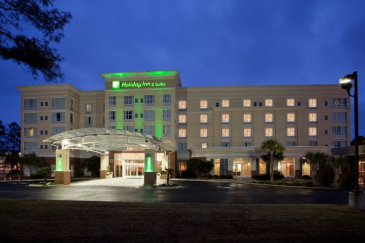 Holiday Inn Brunswick I-95 (Exit 38)