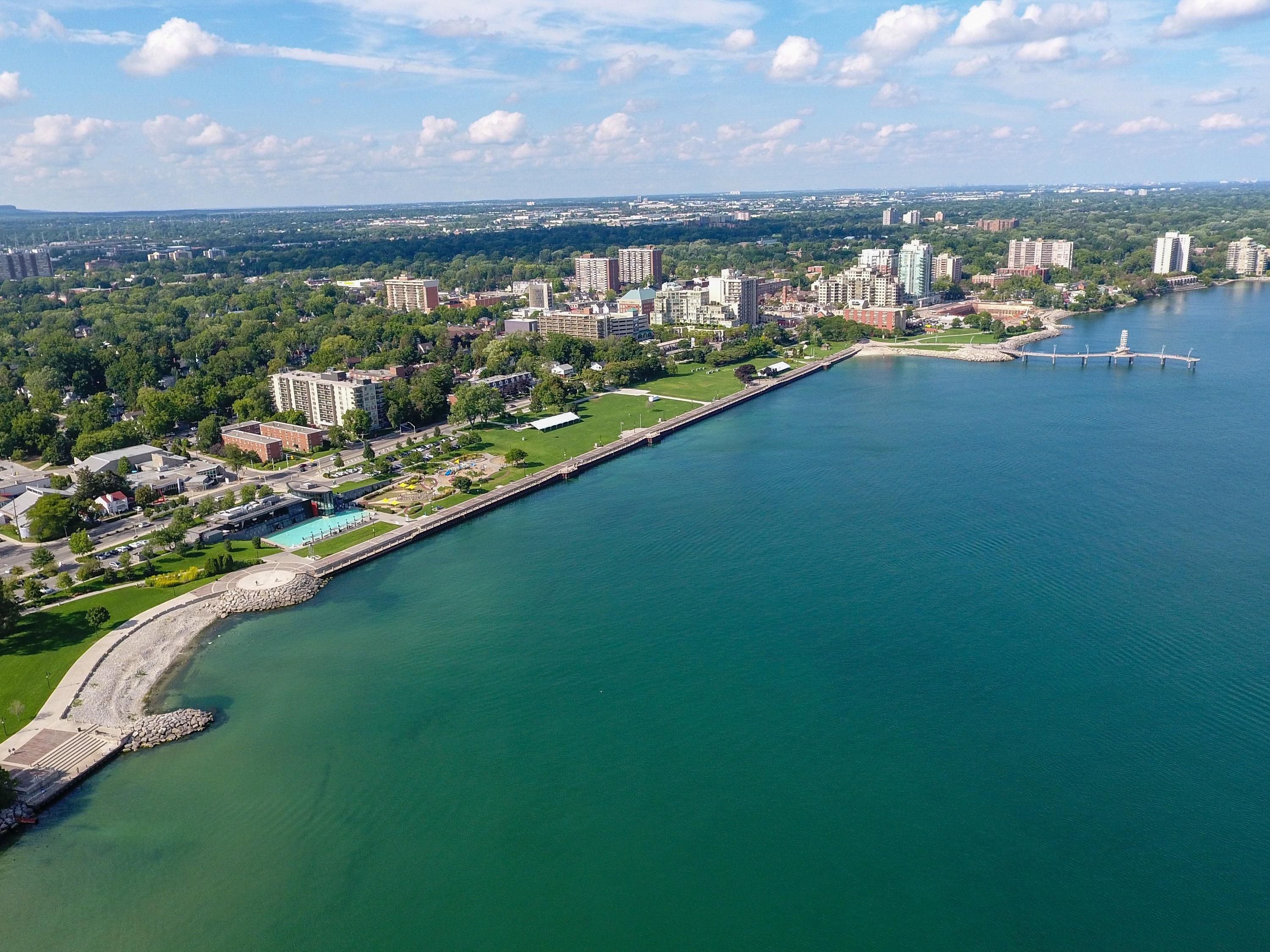 We have created a list of our favorite attractions to visit in Burlington. Enjoy a range of offers and flexible cancellation.

