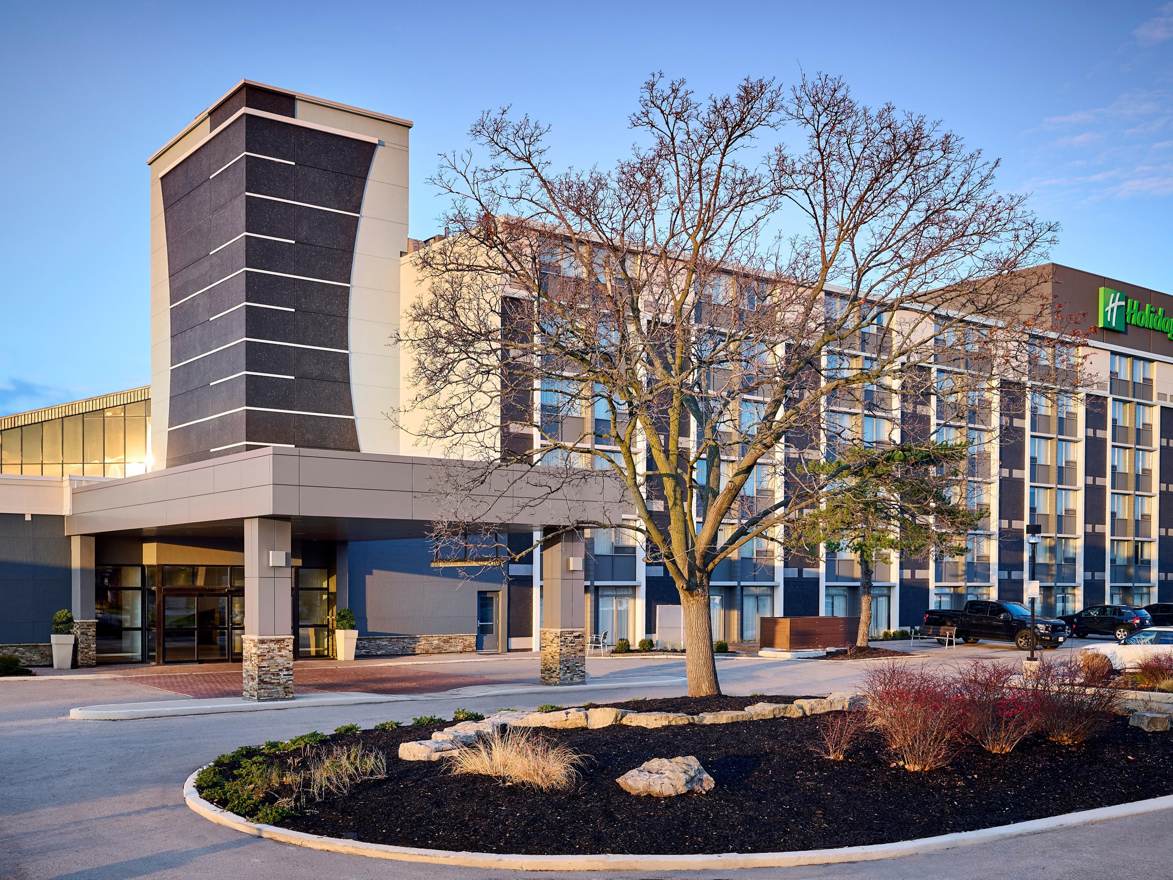 Near local attractions, we are your gateway to Burlington's best!
