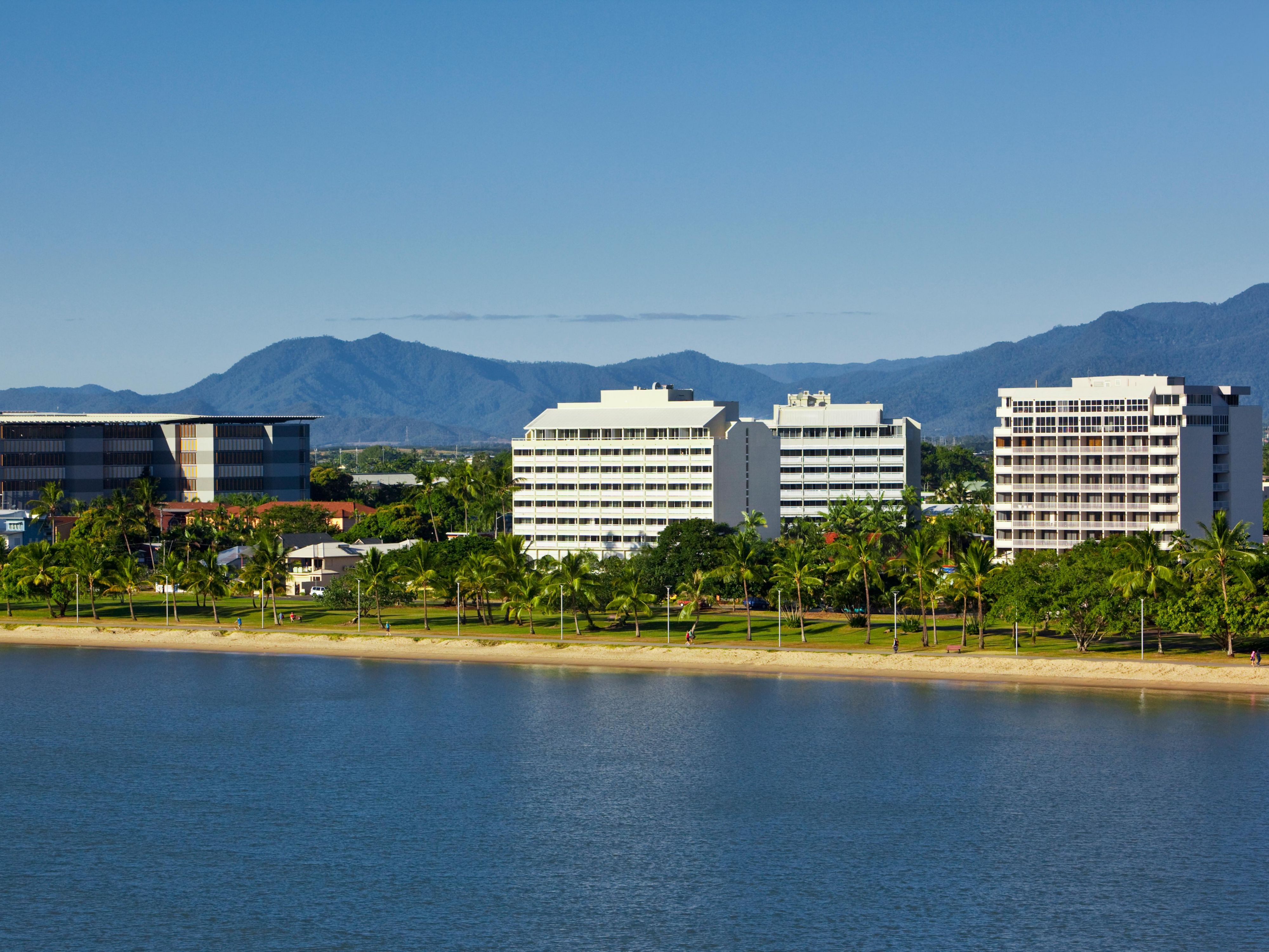 Cairnsのホテルを検索 Australia Cairnsにあるihgのトップホテル1