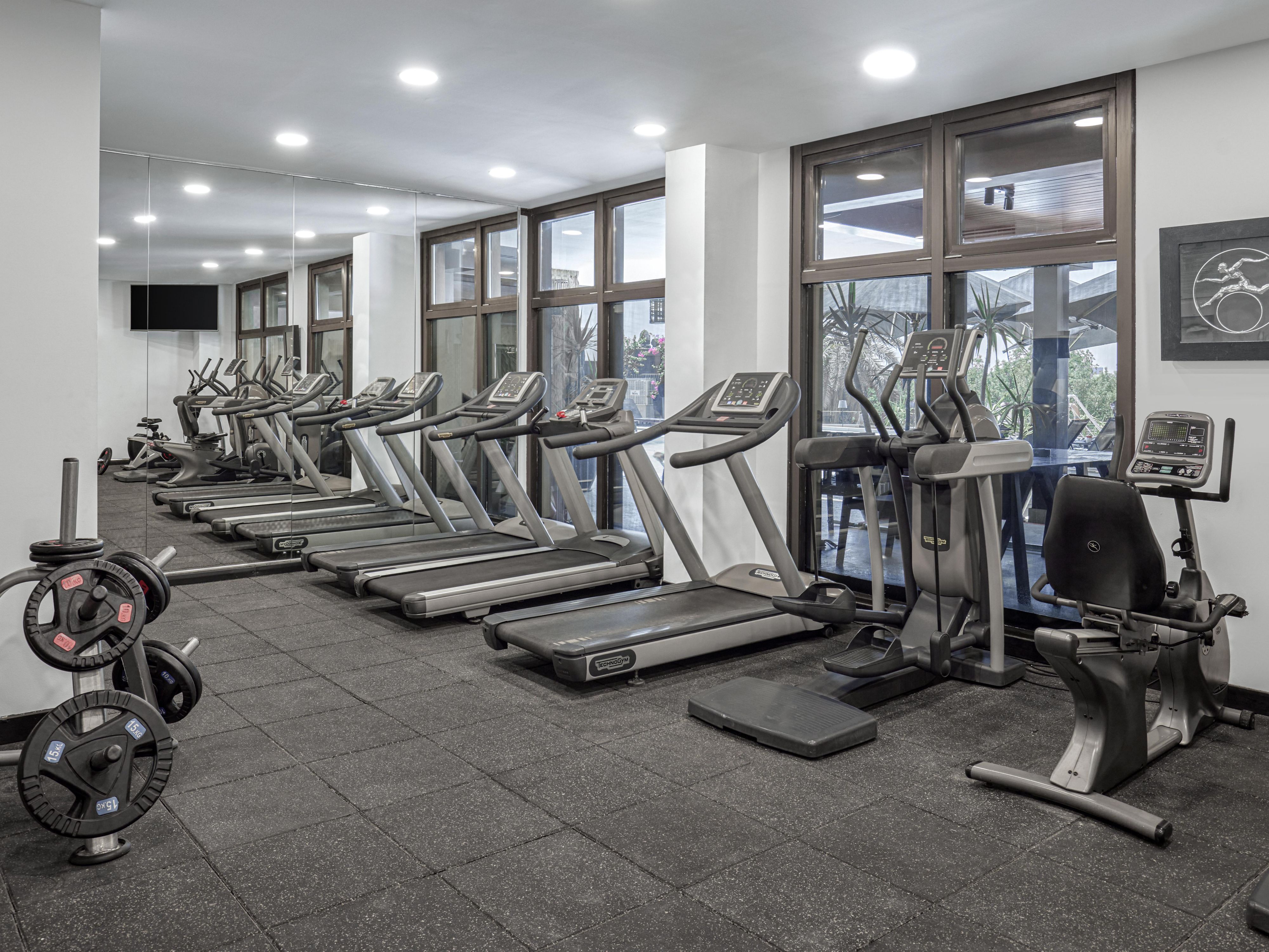 Being on vacation or a business trip doesn't mean that you don't stay fit. Enjoy your stay at Holiday Inn Cairo Maadi and don't forget to workout at our very own gym that overlooks the magnificent river Nile. The gym is fully equipped with cardio and strength machines. Nothing beats working out with a breathtaking view.