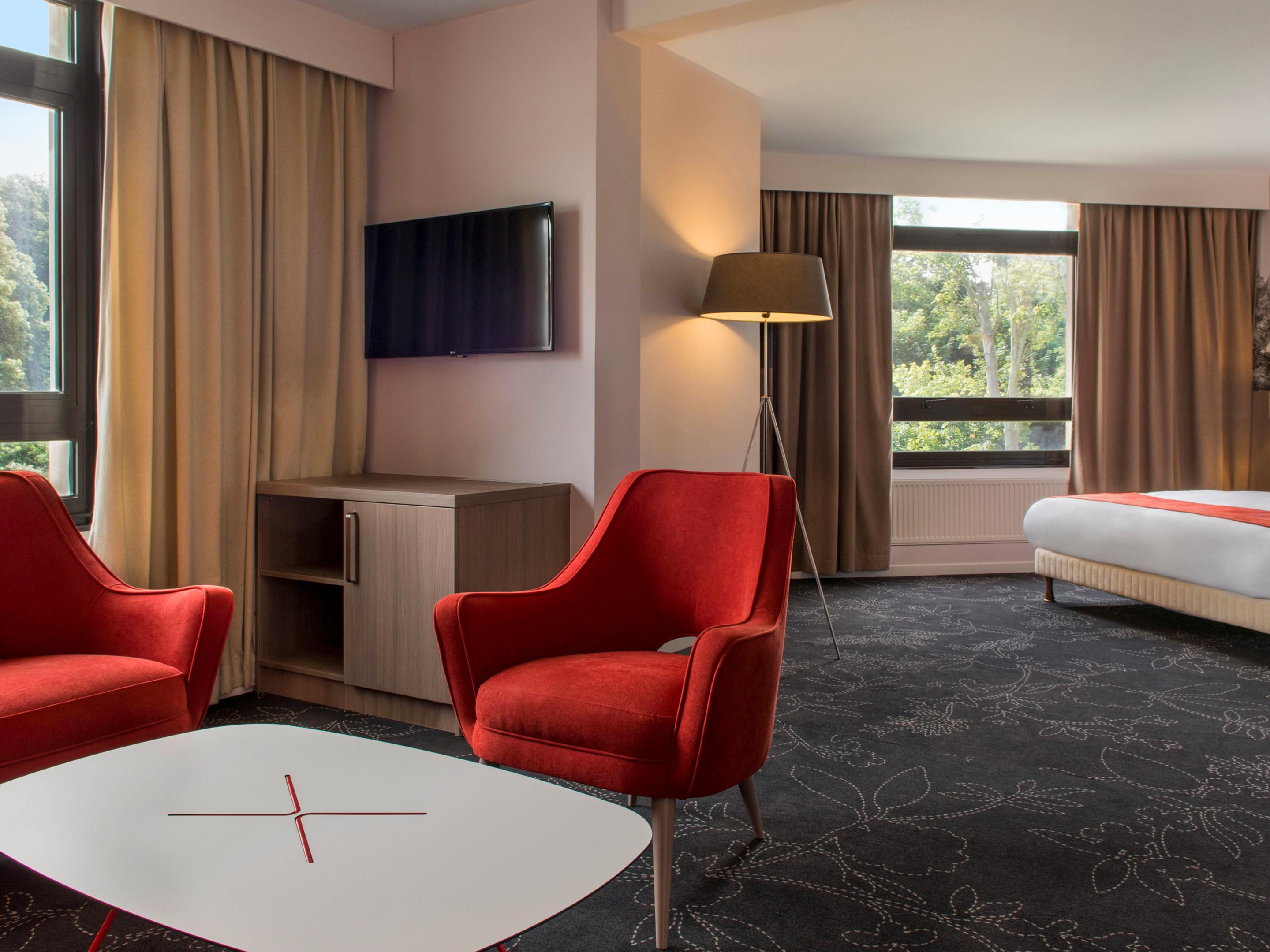 Book our hotel with your family and stay in our refurbished suite