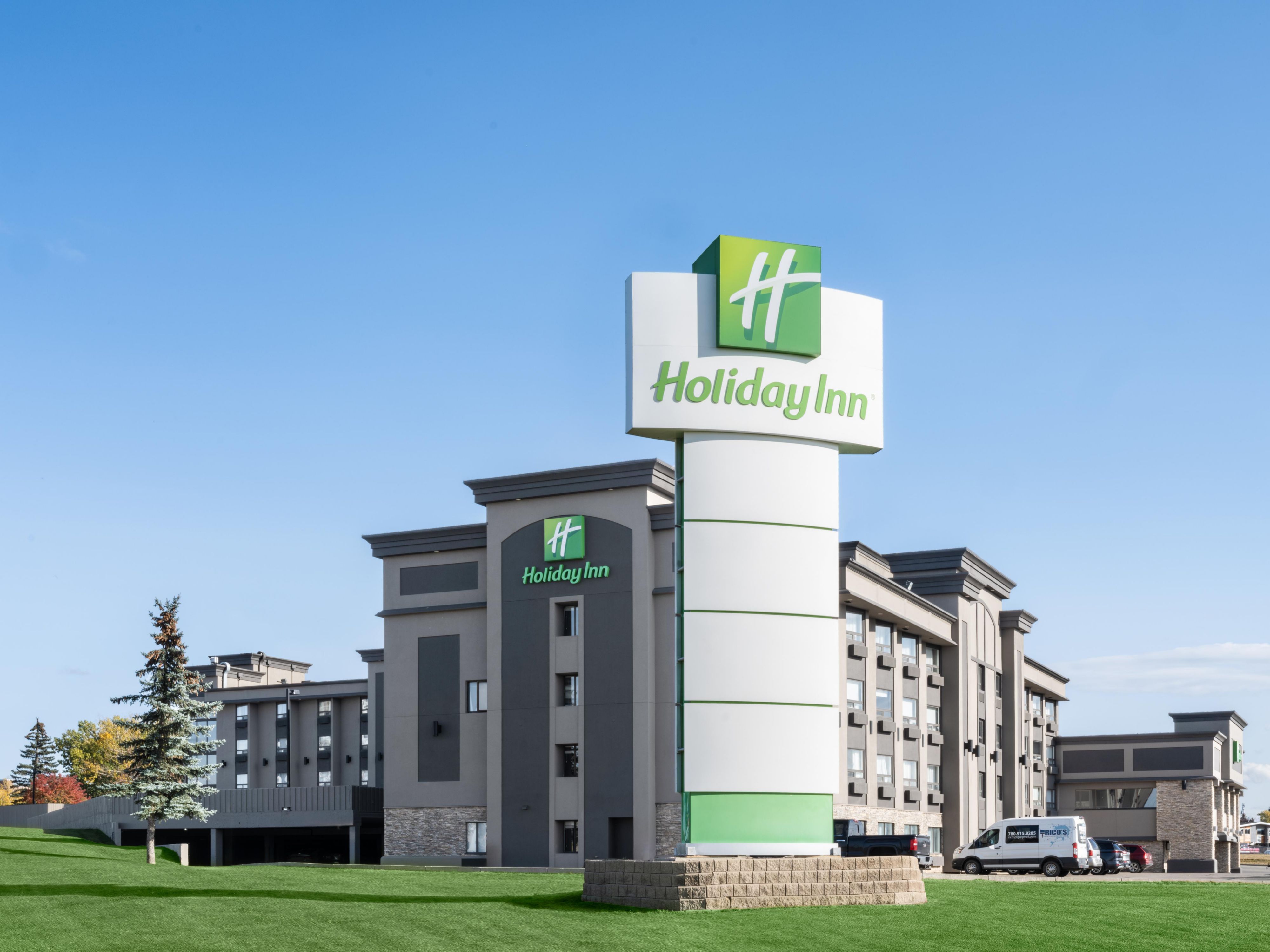 Calgary Airport Hotel Holiday Inn Calgary Airport   Holiday Inn Calgary 9315152440 4x3