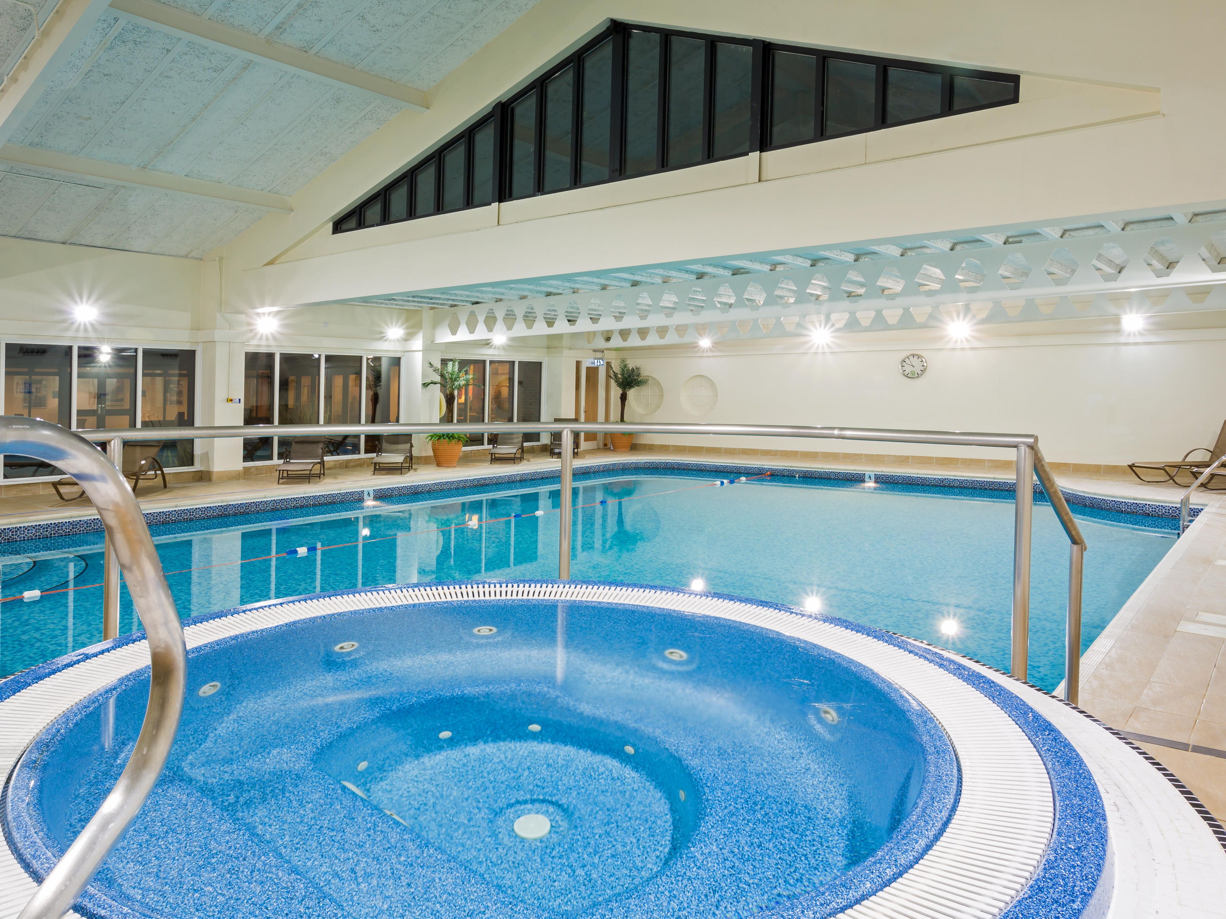Workout in our fully equipped gymnasium, enjoy a refreshing swim in our heated indoor pool or simply relax in the sauna, steam room or Jacuzzi. The Health Club is complimentary for all hotel guests. 