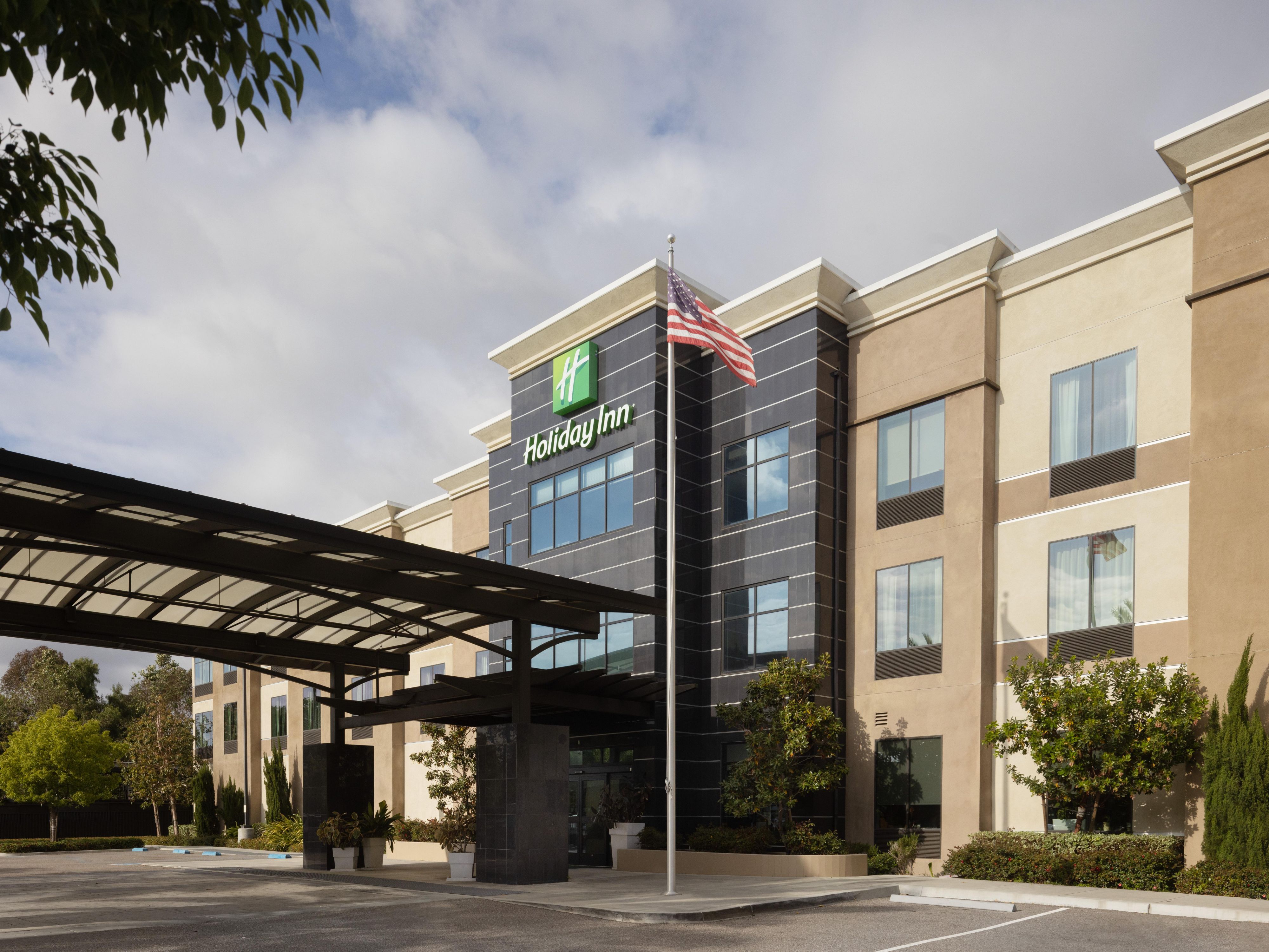 Hotels in Carlsbad, CA | Holiday Inn Carlsbad - San Diego