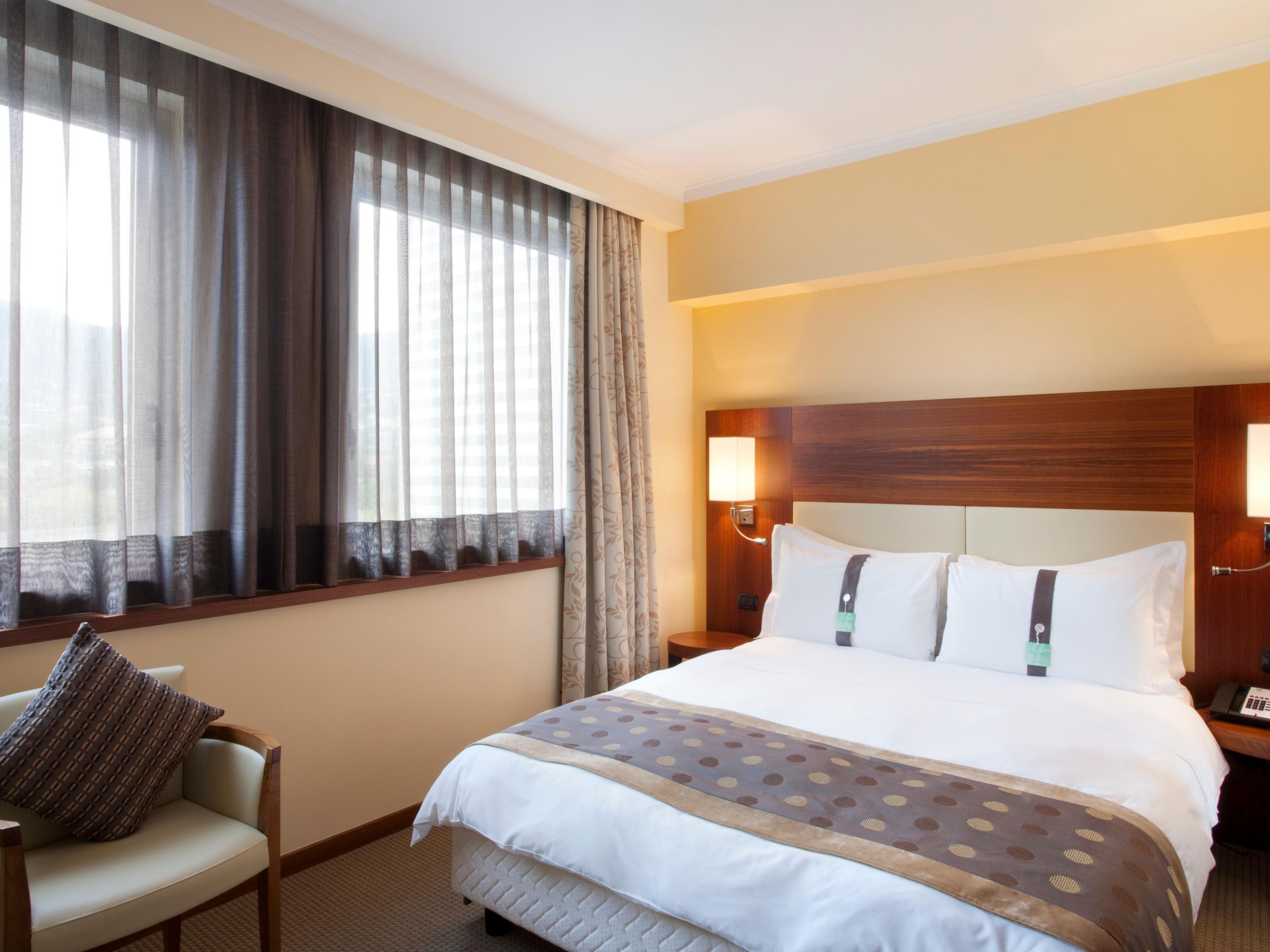 King Bed Guest Room