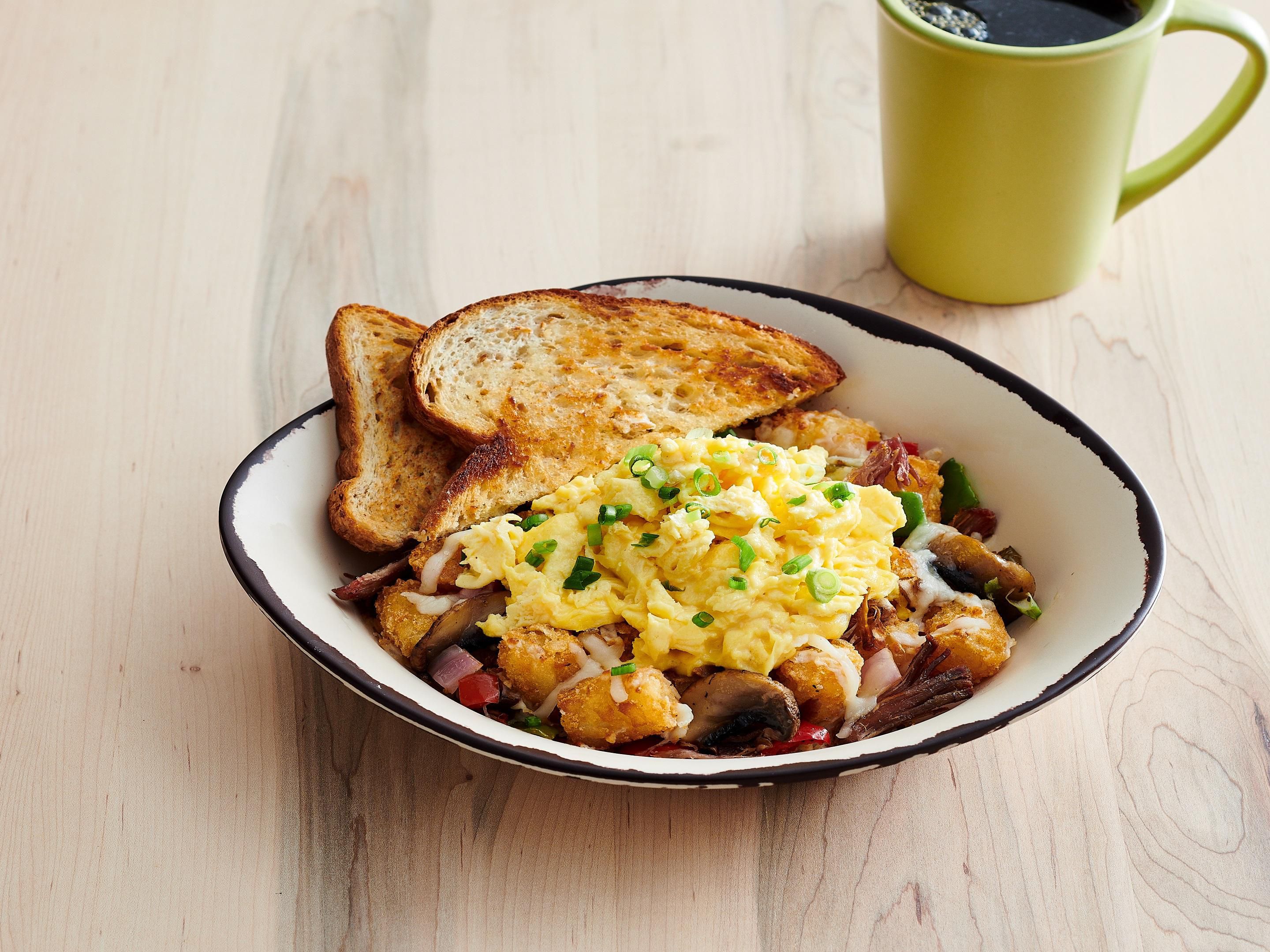 Be sure to visit Time Sports Out Bar, our fast-casual restaurant, offering delicious breakfast-to-dinner options.  Featuring convenient counter ordering, digital menus and fast service right to your table. 