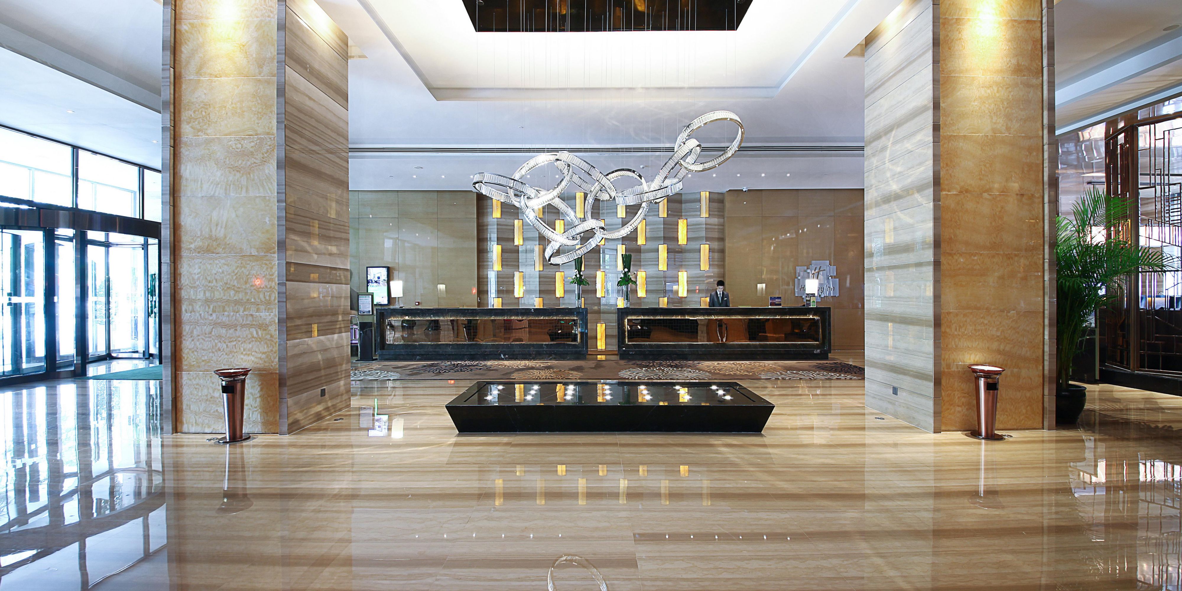 Holiday Inn Chengdu Oriental Plaza
