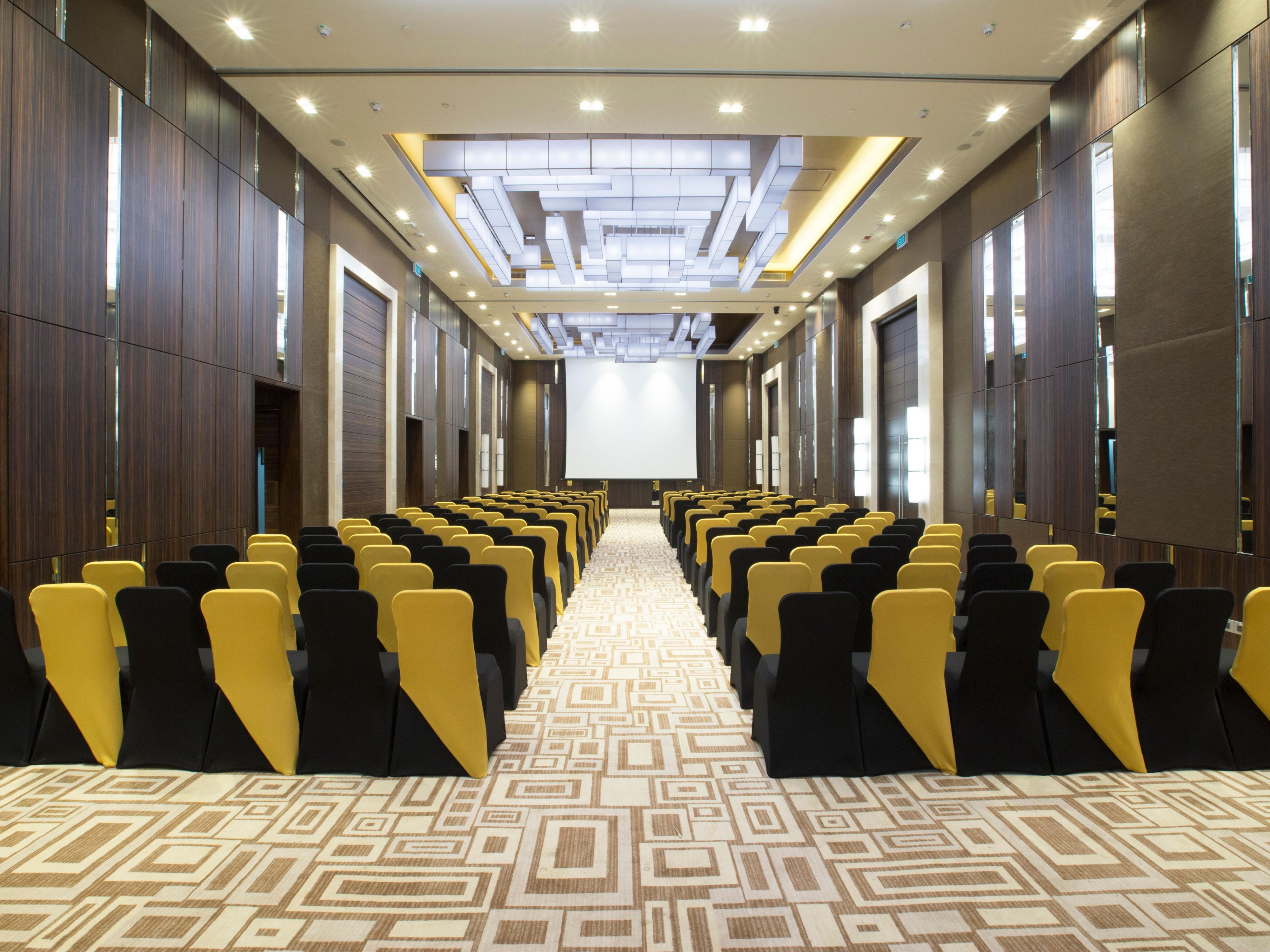 Hotel in Chennai Holiday Inn Chennai OMR IT Expressway Hotel