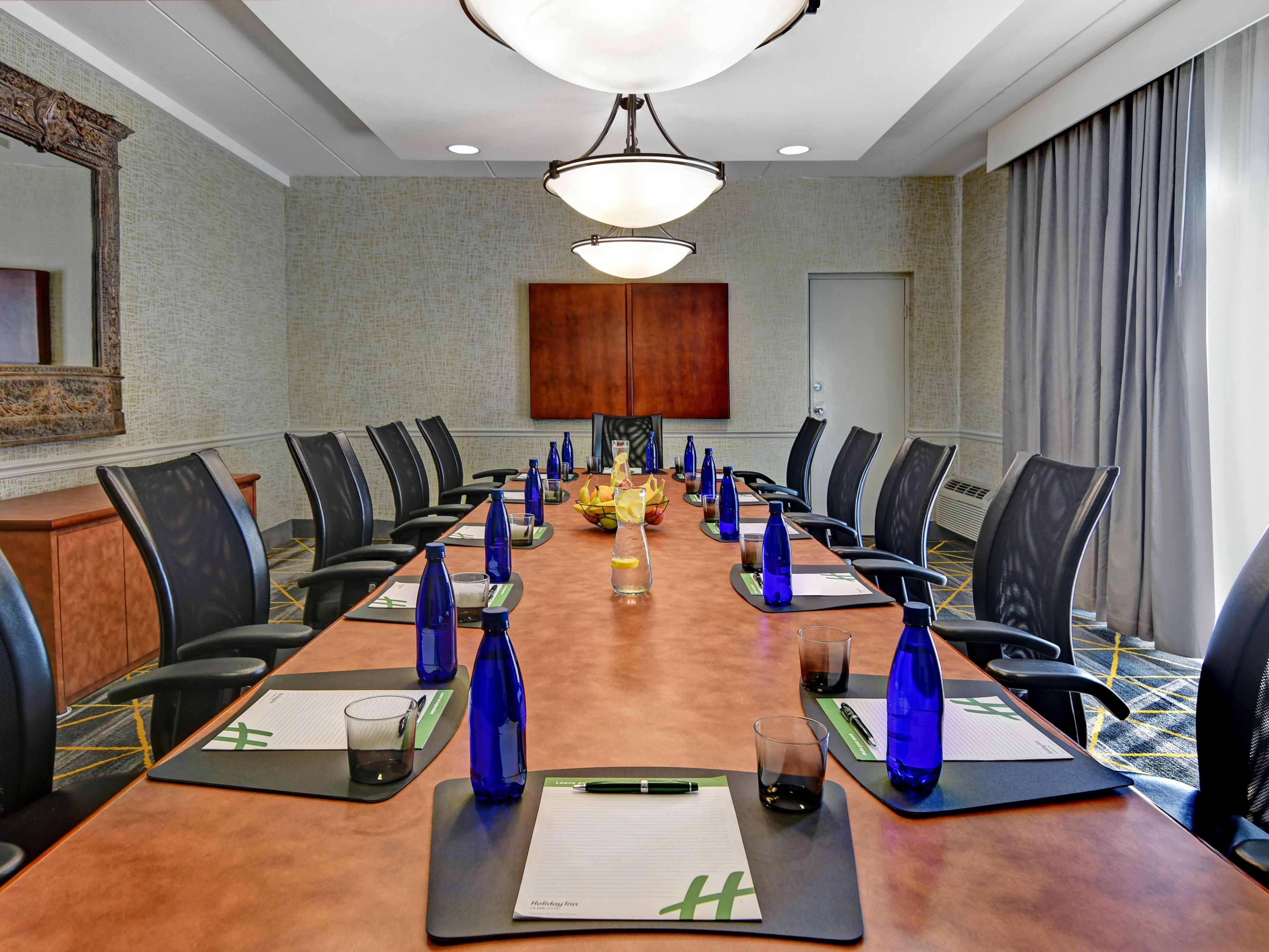 Cherry Hill's premiere events destination located within the newly renovated Holiday Inn. Whether you are looking to have a small, intimate dinner or a large cocktail reception, our team will be able to help guide you. Our private events team will work closely with you and will personally attend to every detail to create a memorable experience.