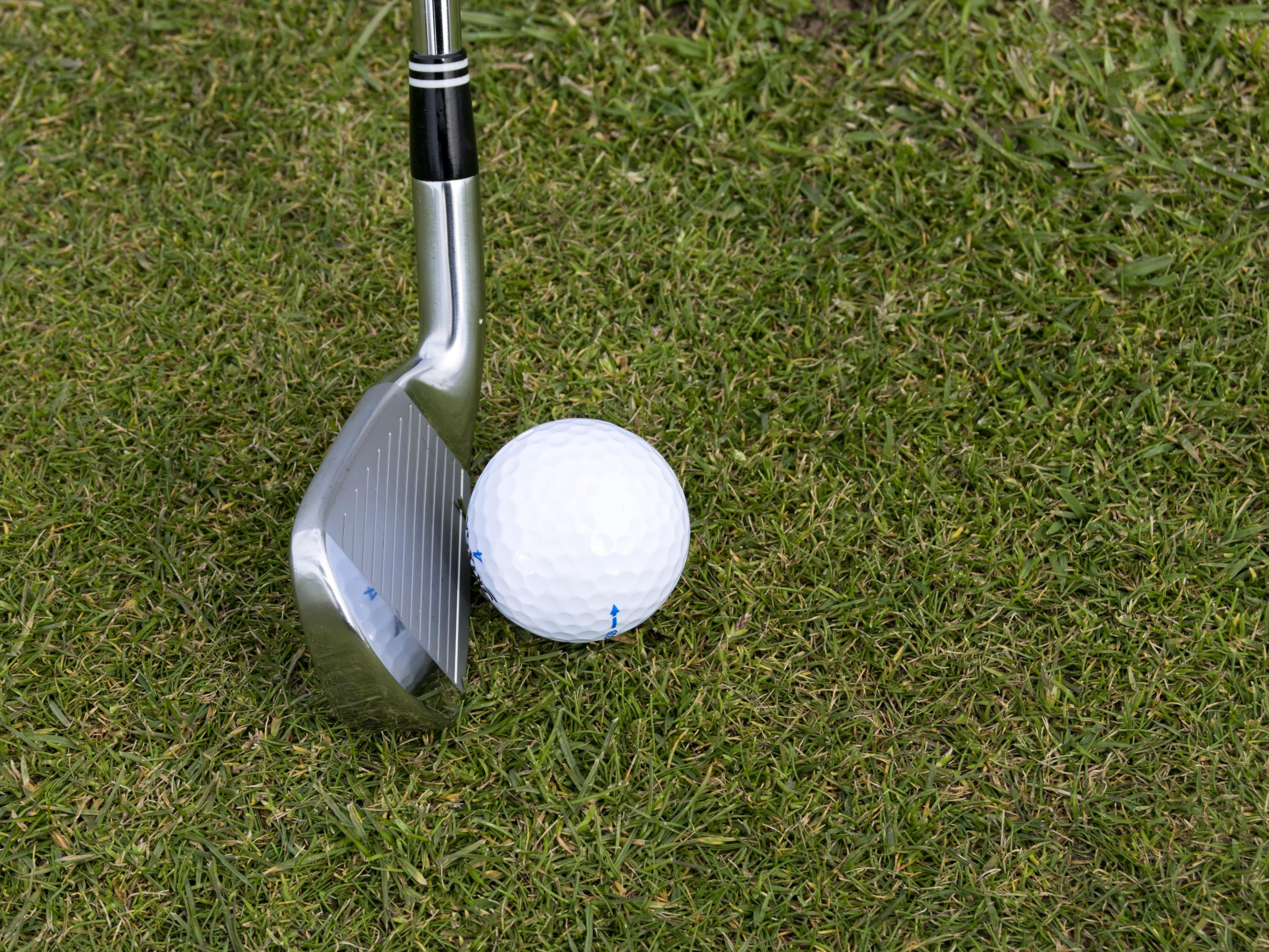 Hawk’s Landing Country Club is a beautiful 18 hole par 71 public golf course located minutes off of I-84 exit 32 in Southington, CT. The course offers spectacular views and is designed for all skill levels.