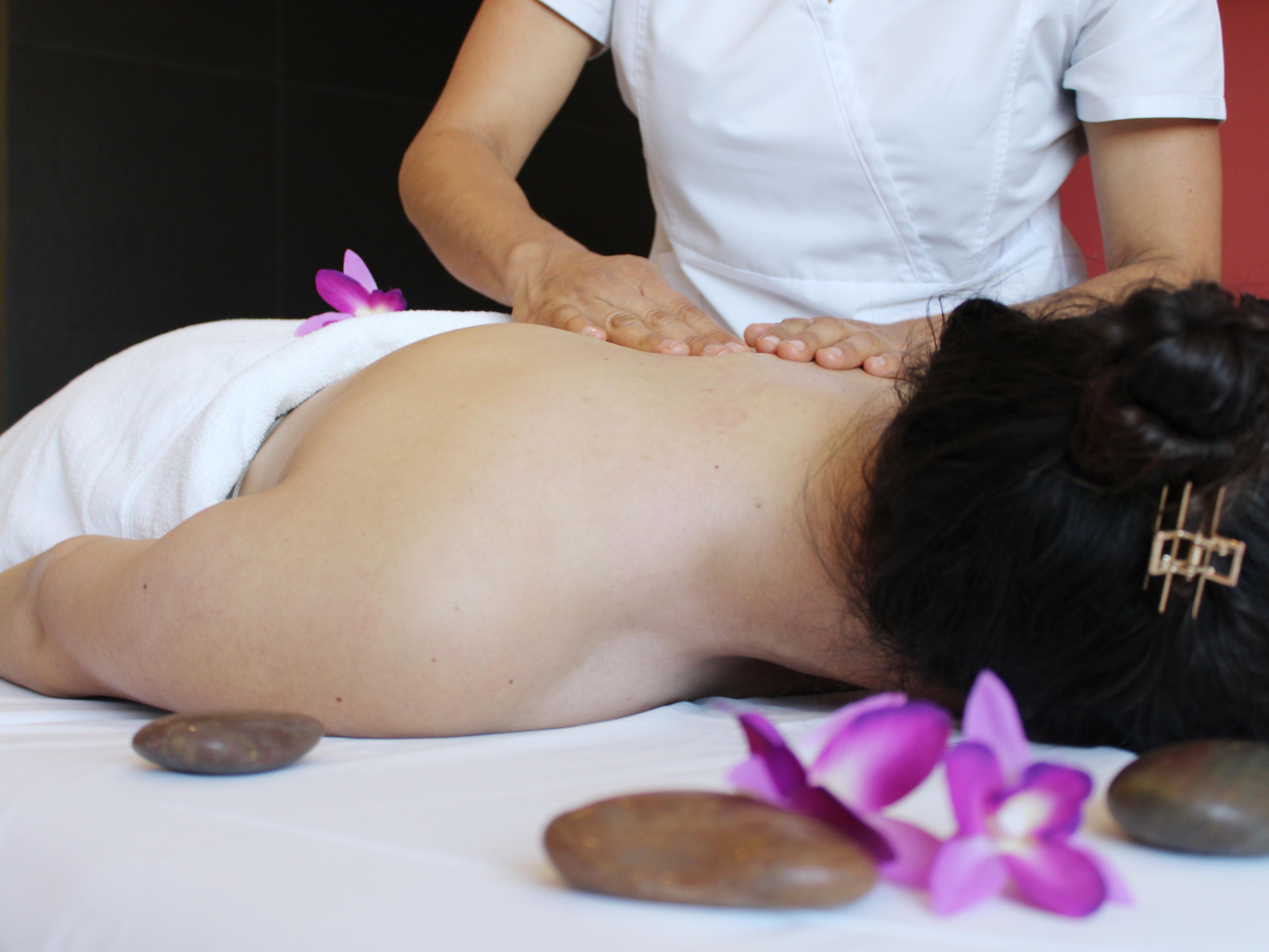 Do you need a relax,  stay with us  and enjoy our spa services