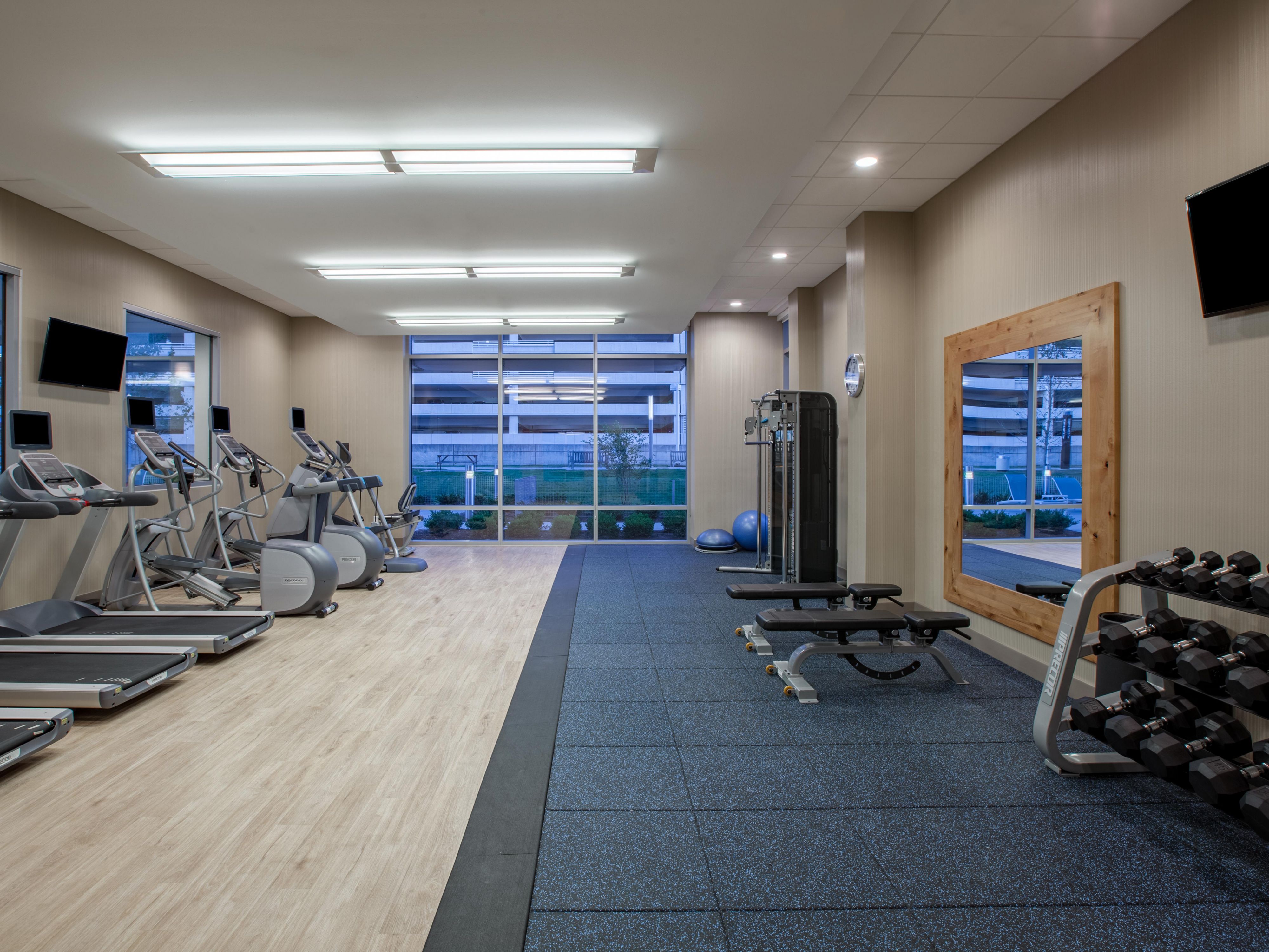 Maintaining your routine while traveling is important, especially when you’re short on time and on the go. We get it. The right workout—right when you want it—helps you stay focused, energized and on top of your game. So, recharge and feel ready for anything with our fully equipped fitness center and heated indoor swimming pool.