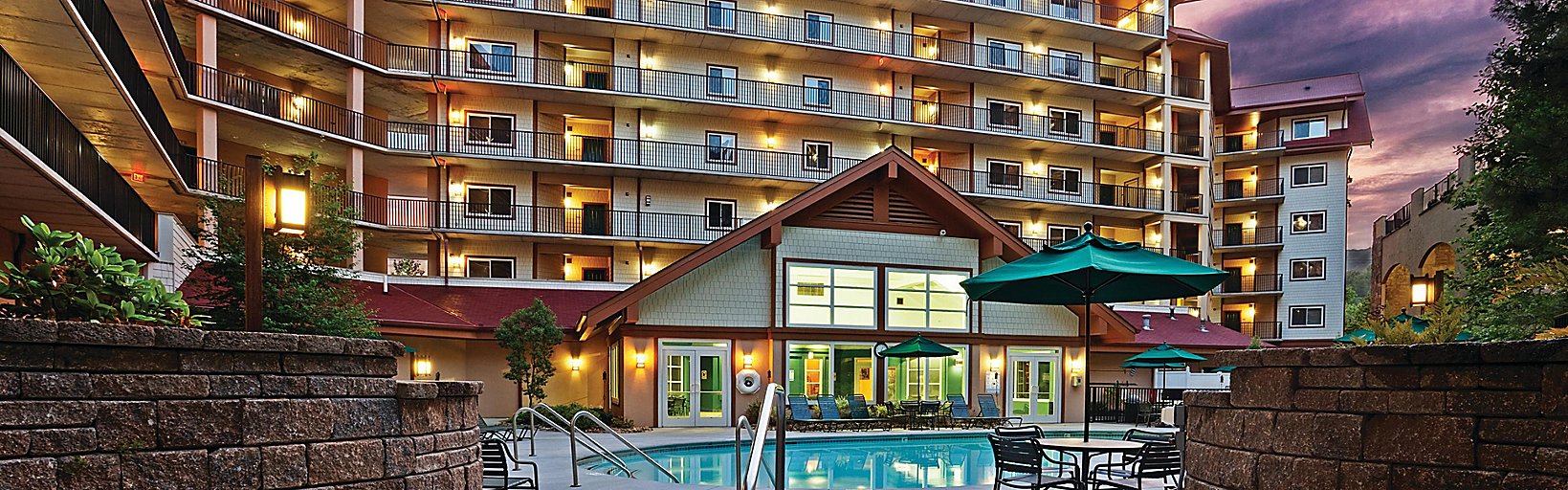 hotels in pigeon forge with indoor pool and pet friendly