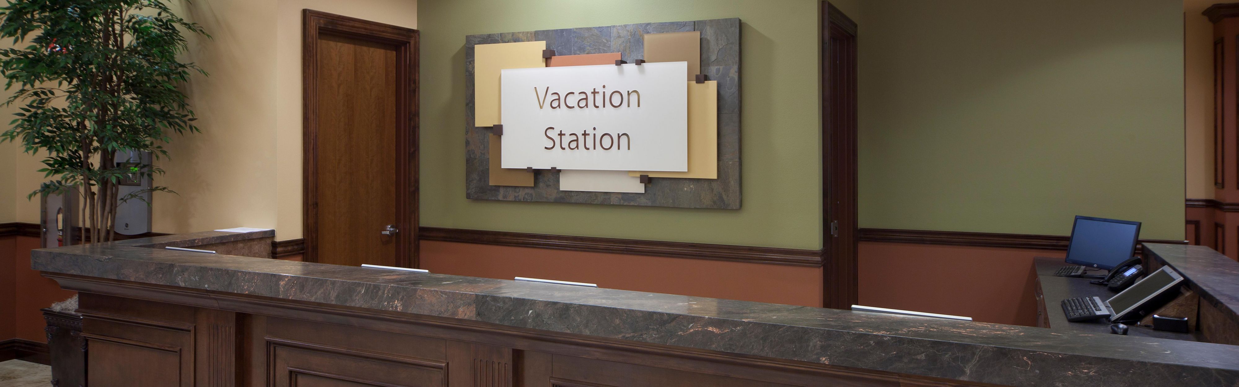 Las Vegas Resort Near Convention Center Holiday Inn Club At Desert Club Resort holiday inn club at desert club resort