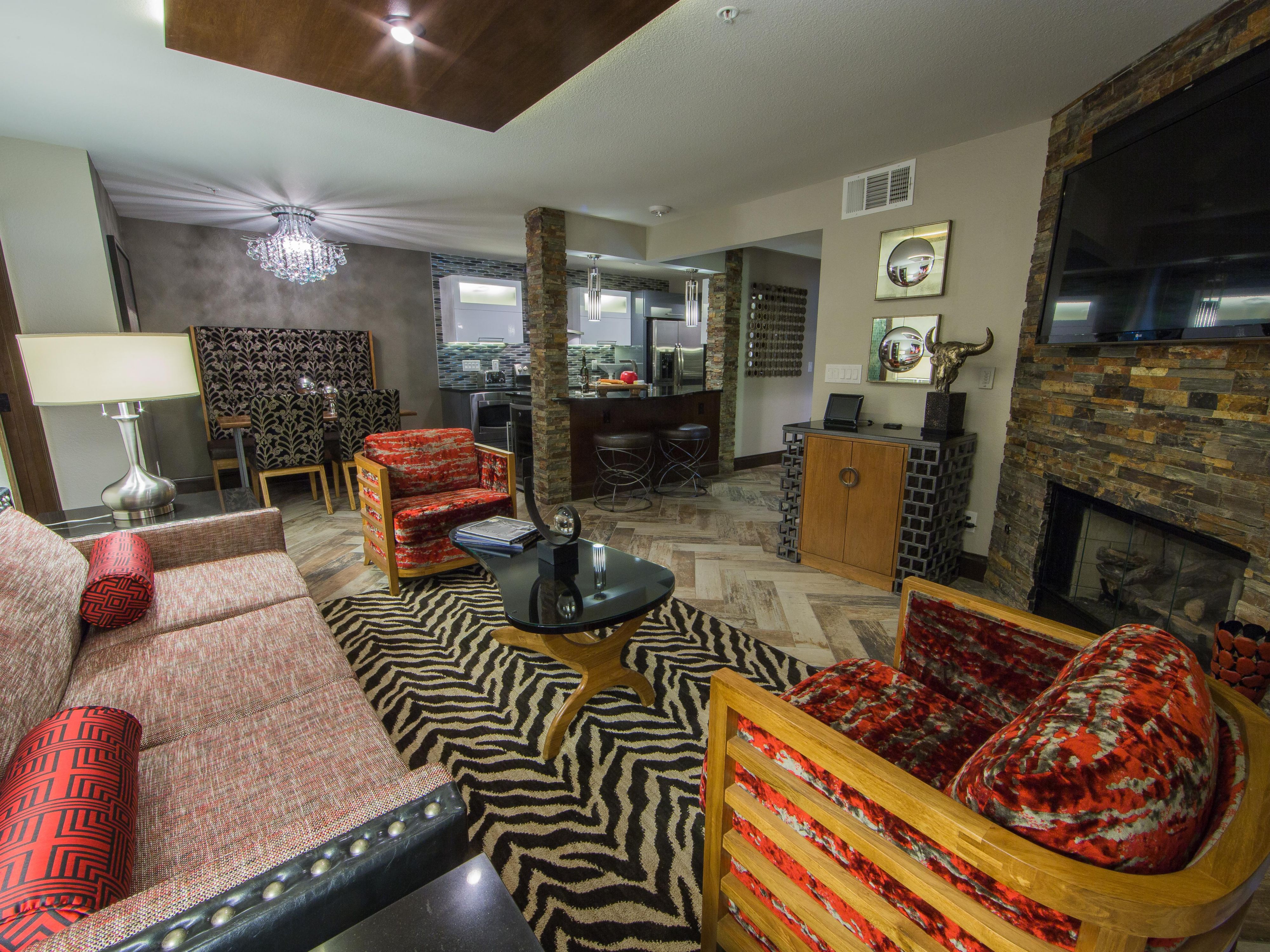 Actualizar 63+ imagen holiday inn desert club las vegas Abzlocal.mx