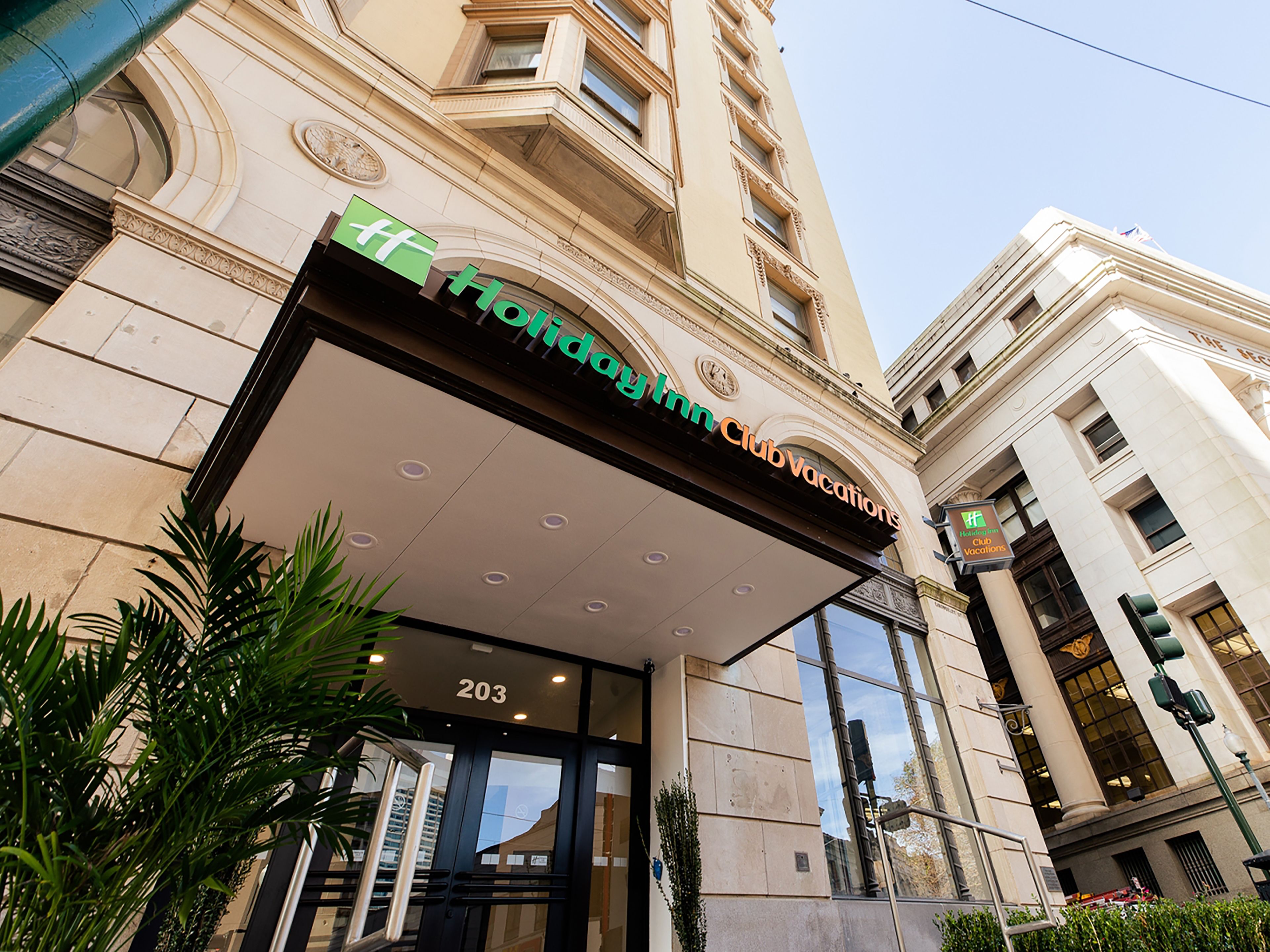 Hotels in Downtown New Orleans  Holiday Inn Express New Orleans