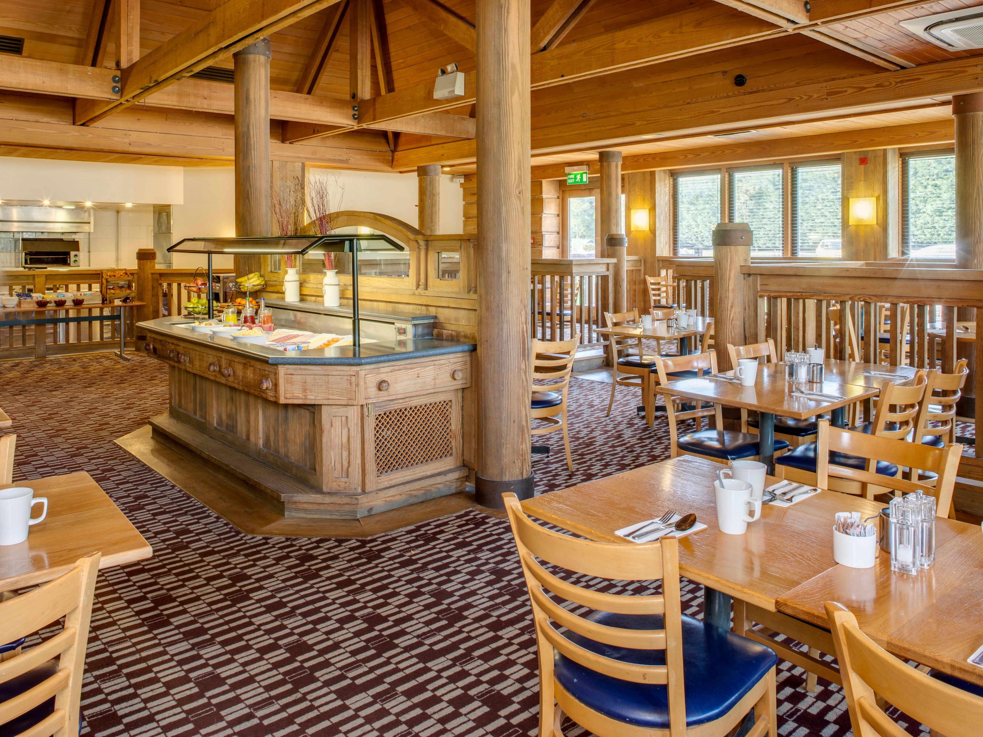 With several tasty options for food and drink at Holiday Inn Colchester, there’s something for every taste and occasion. Our Restaurant offers a range of delicious dishes. We also have ample outdoor seating so you can enjoy a spot of al fresco dining on warmer days.