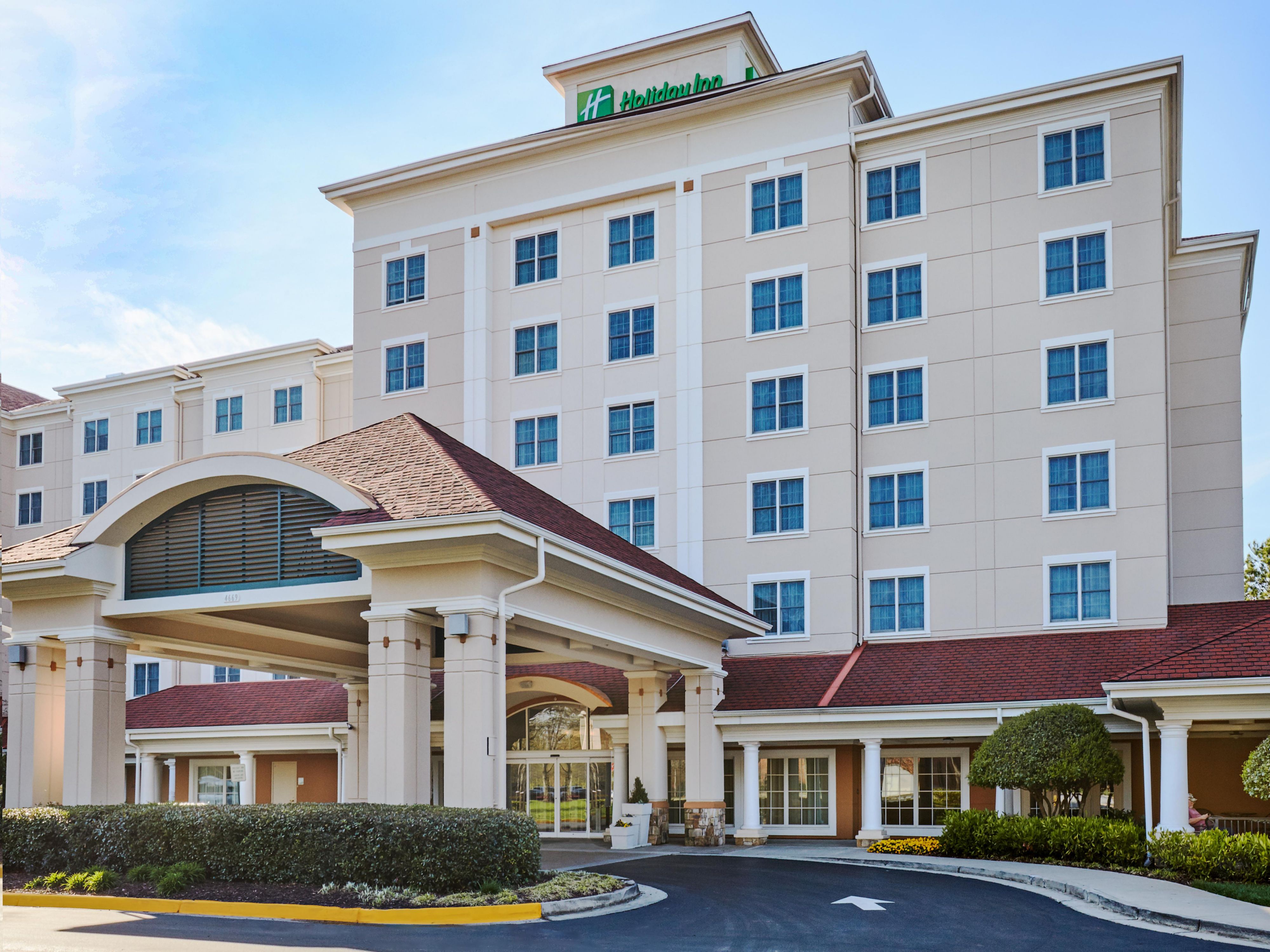 Hotels Near Atlanta Airport With Indoor Pool | Holiday Inn Atlanta ...