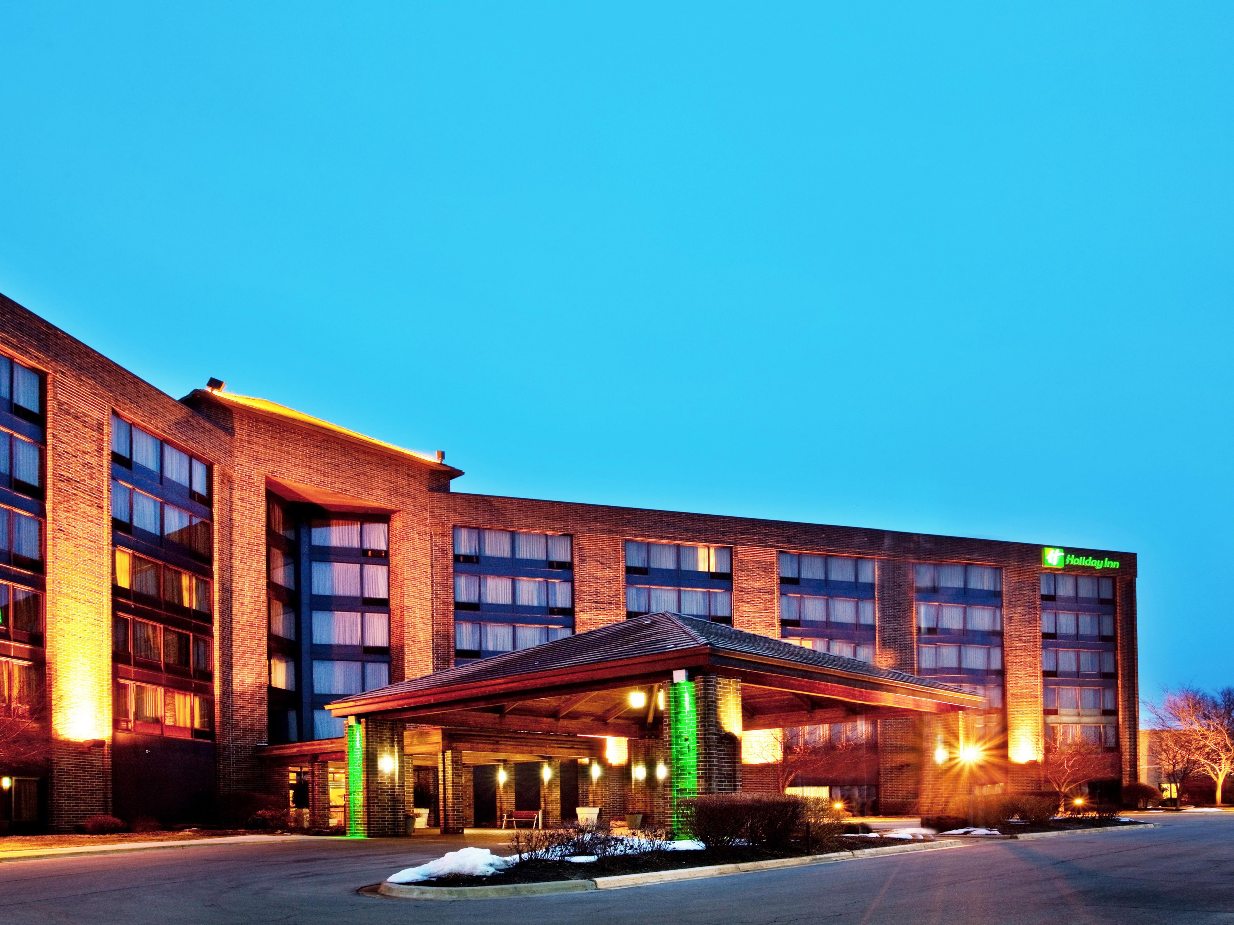 Enjoy our location, perfect stop for every traveler. 