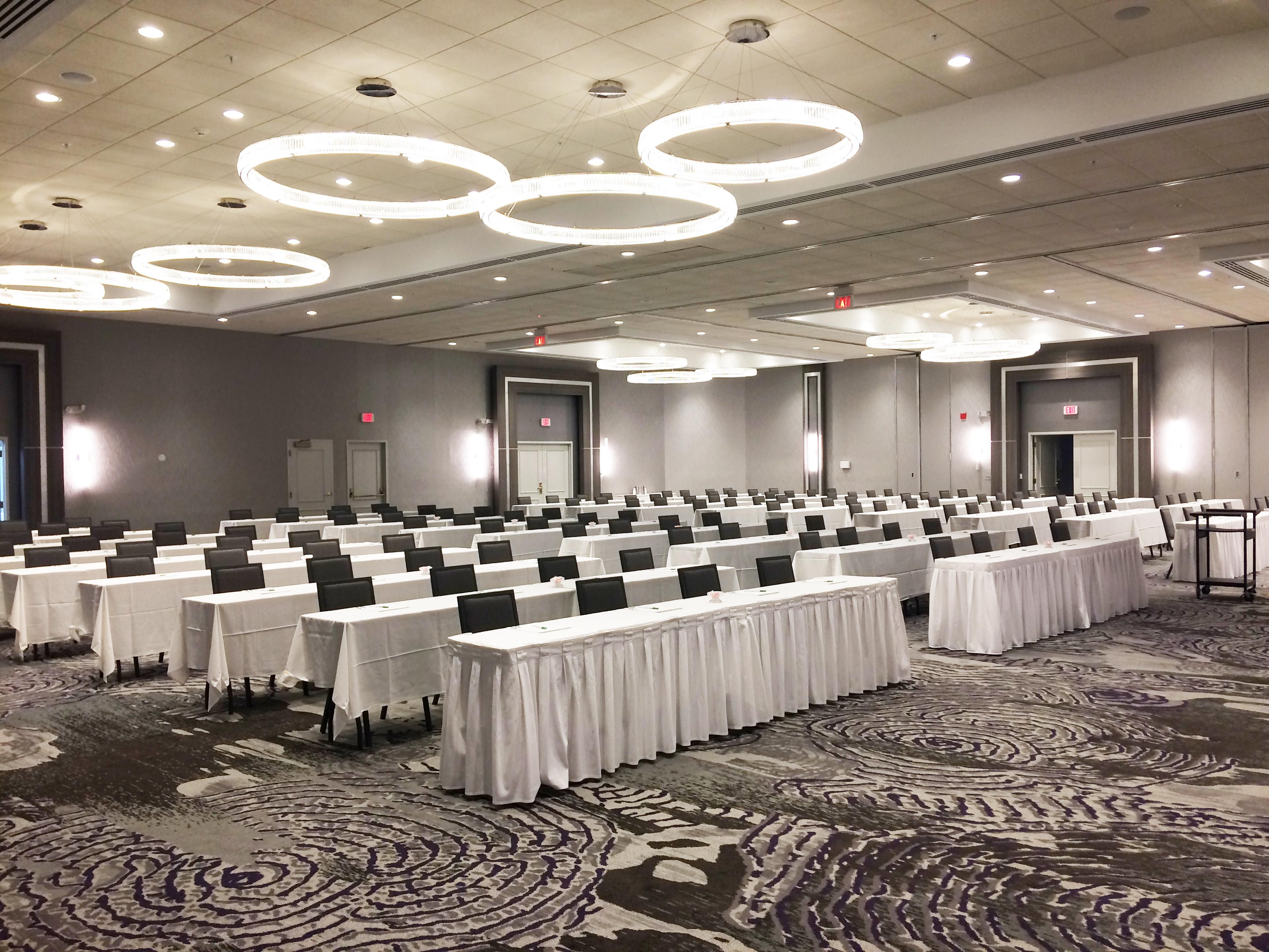 Plan your Midwest Meeting or Convention at the newly-renovated Elara Convention Center. This Chicagoland Convention Center boasts over 20,000 square feet of function space while the Holiday Inn Crystal Lake accommodates groups with 197 newly-renovated guest rooms. Meet with confidence when you plan your next event at the Elara in Crystal Lake.