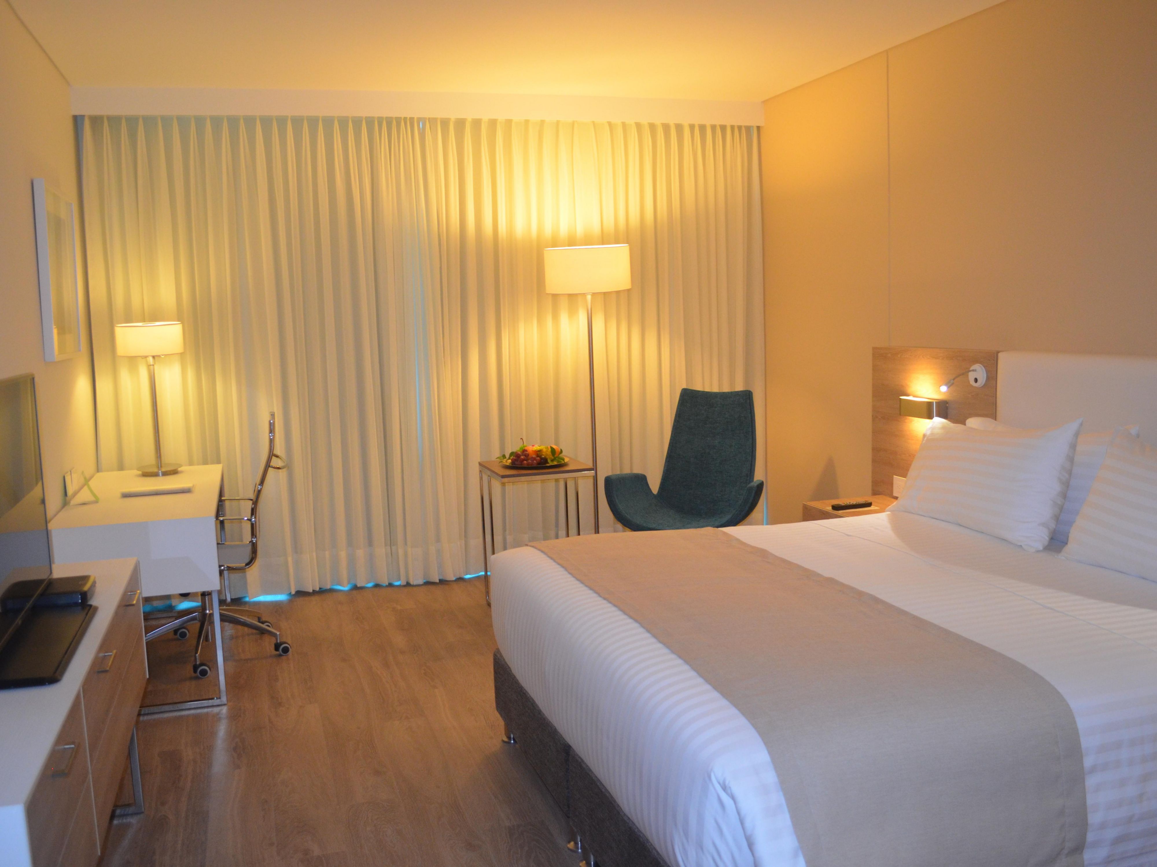 King Bed Guest Room