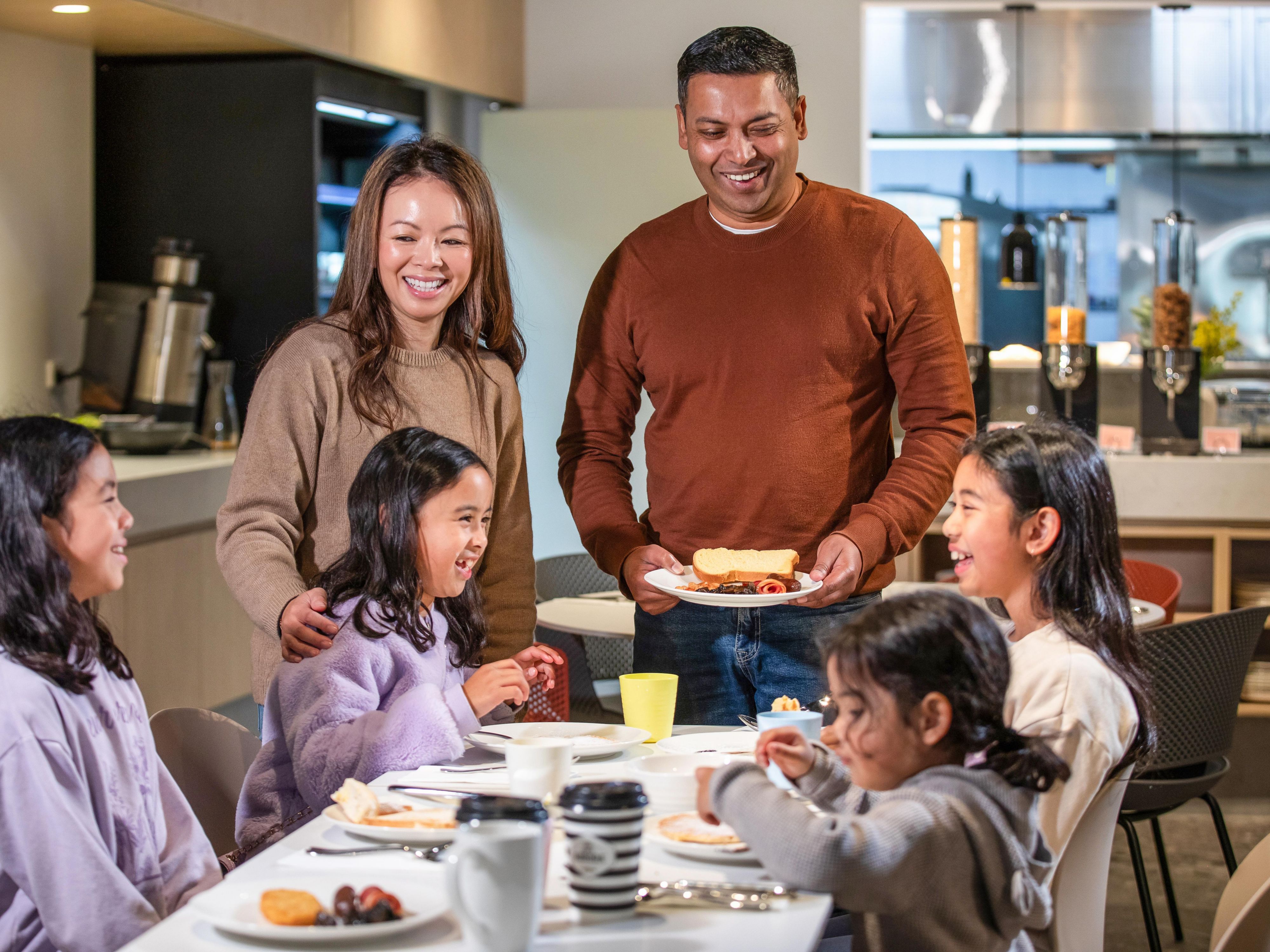 When you book your family accommodation with us, kids 12 years and under stay and eat for free! Children under 12 years can order from our delicious kid's menu, any time of the day, when accompanied by an adult dining in Dandelion Lounge & Eatery.