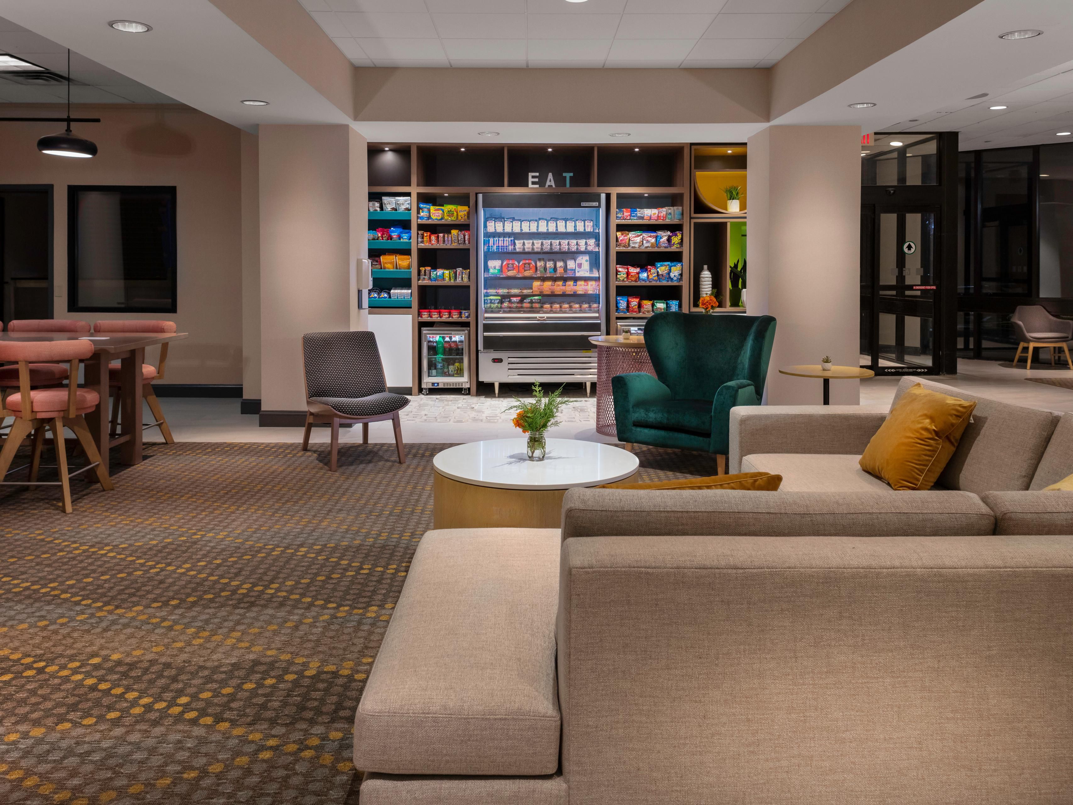 Our hotel is family-friendly, and our guests love our large, heated indoor pool! Kids Eat Free in the Nook Restaurant at the Holiday Inn Boston-Dedham. Bamboo Restaurant is on-site and offers lunch, dinner, and cocktails - and Kids Eat Free (terms apply)!