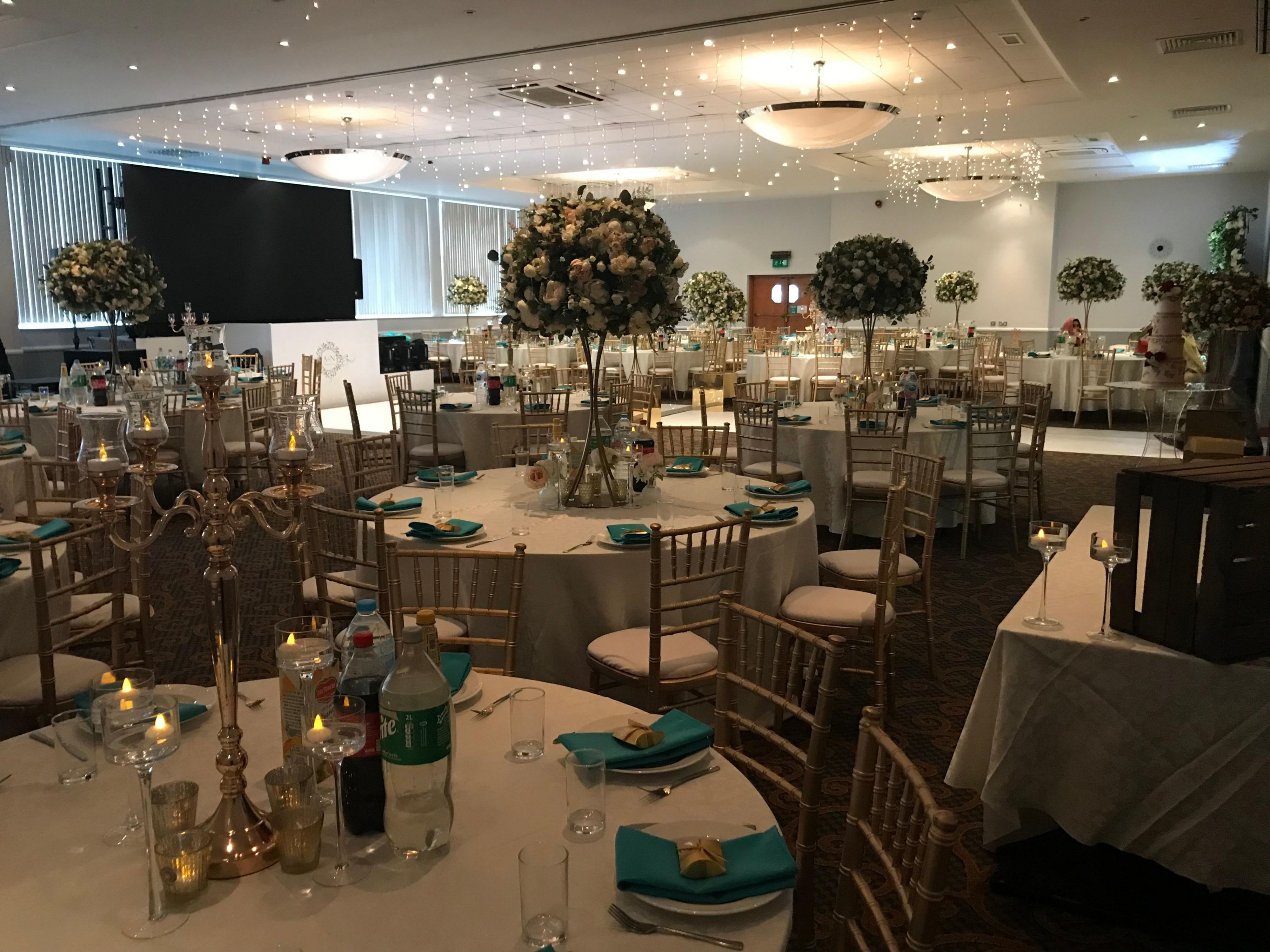 Set in picturesque walled grounds the Holiday Inn Doncaster offers 14 unique meeting, training, event and celebration facilities for up to 400 people. Choose between our modern Manor complex in the main hotel or our Grade ll listed events centre, Warmsworth Hall.